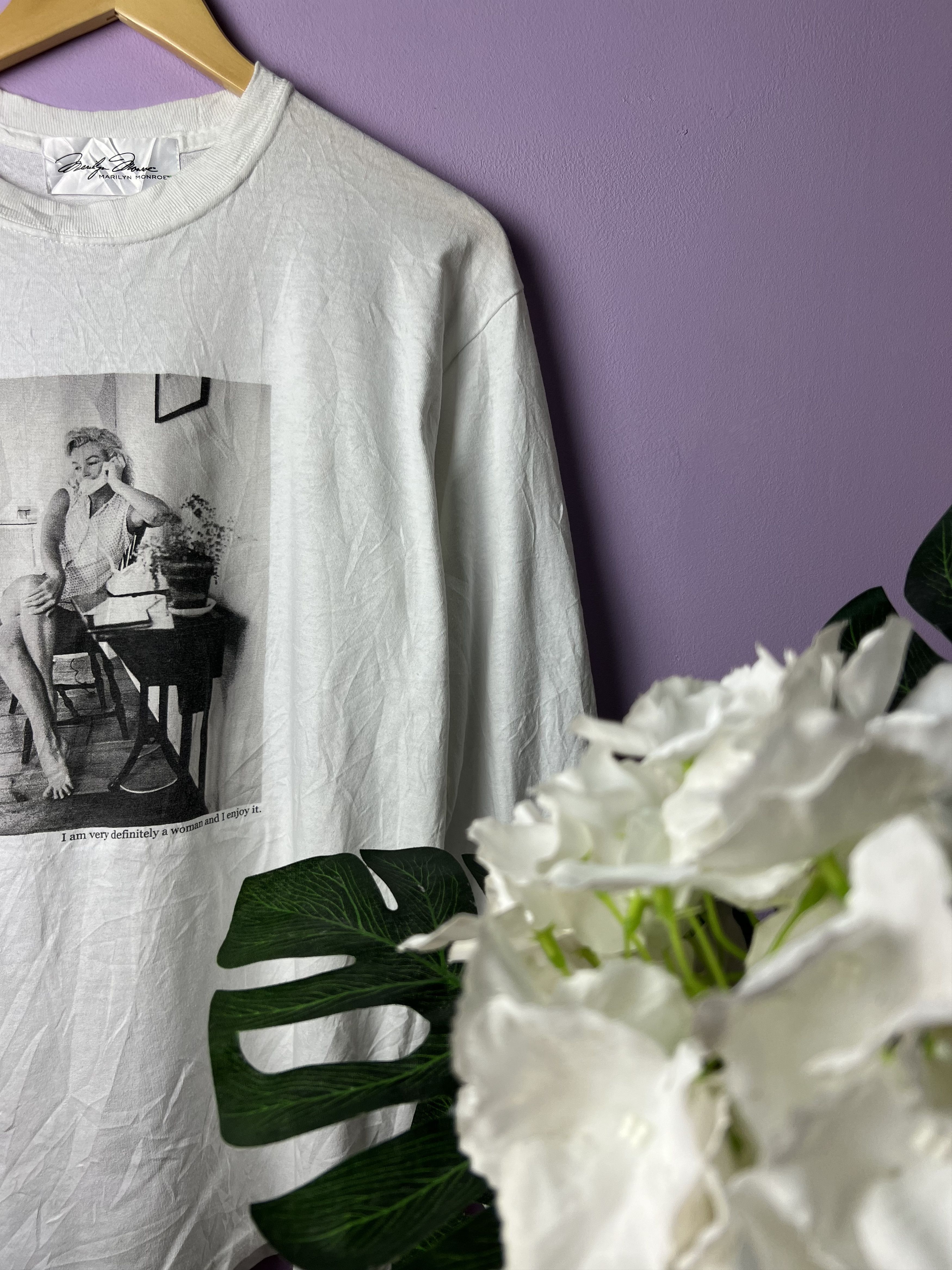Japanese Brand 🔥Rare Marilyn Monroe With Signature Long Sleeve Tees Size US M / EU 48-50 / 2 - 6 Thumbnail