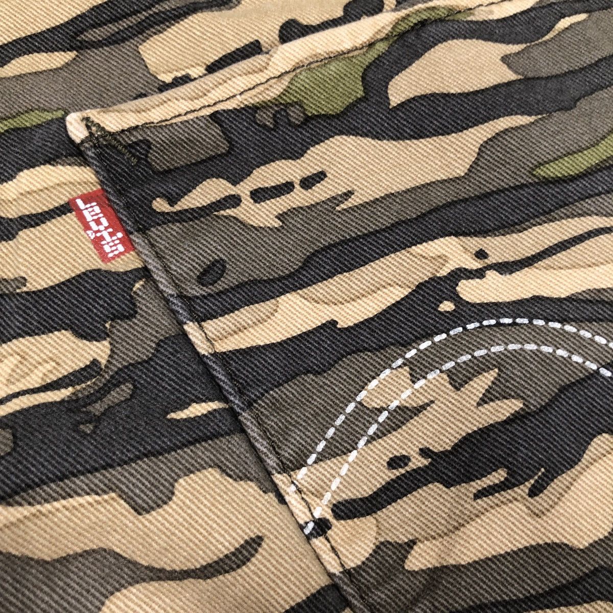 Comme des Garcons AD2003 Comme des Garçons x Junya Watanabe x Levis Tiger Camo Size US 29 - 14 Thumbnail
