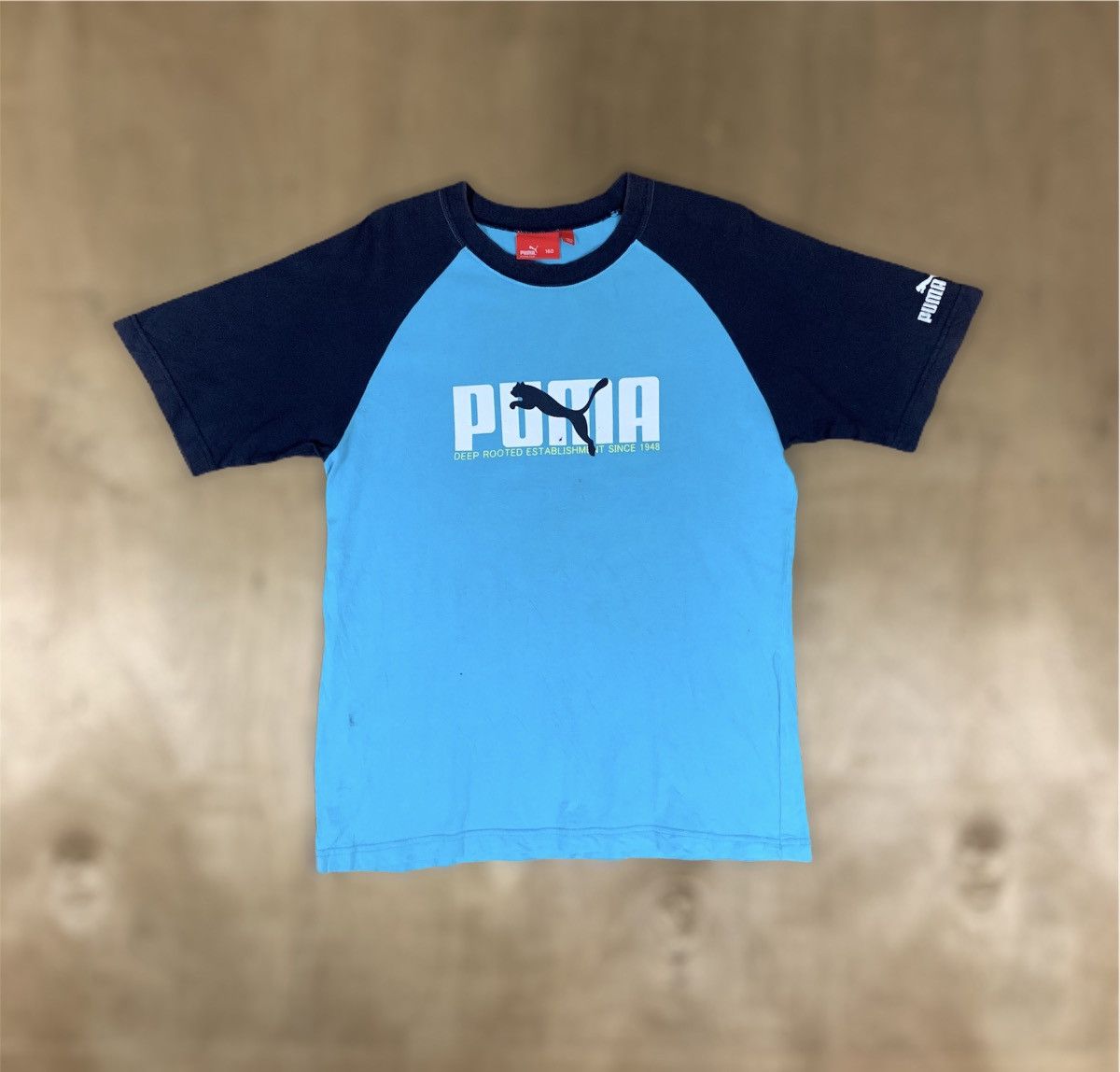 Puma 90s PUMA Embroidery BigLogo Cheetah Raglan Sportwear Tshirt Size US S / EU 44-46 / 1 - 1 Thumbnail