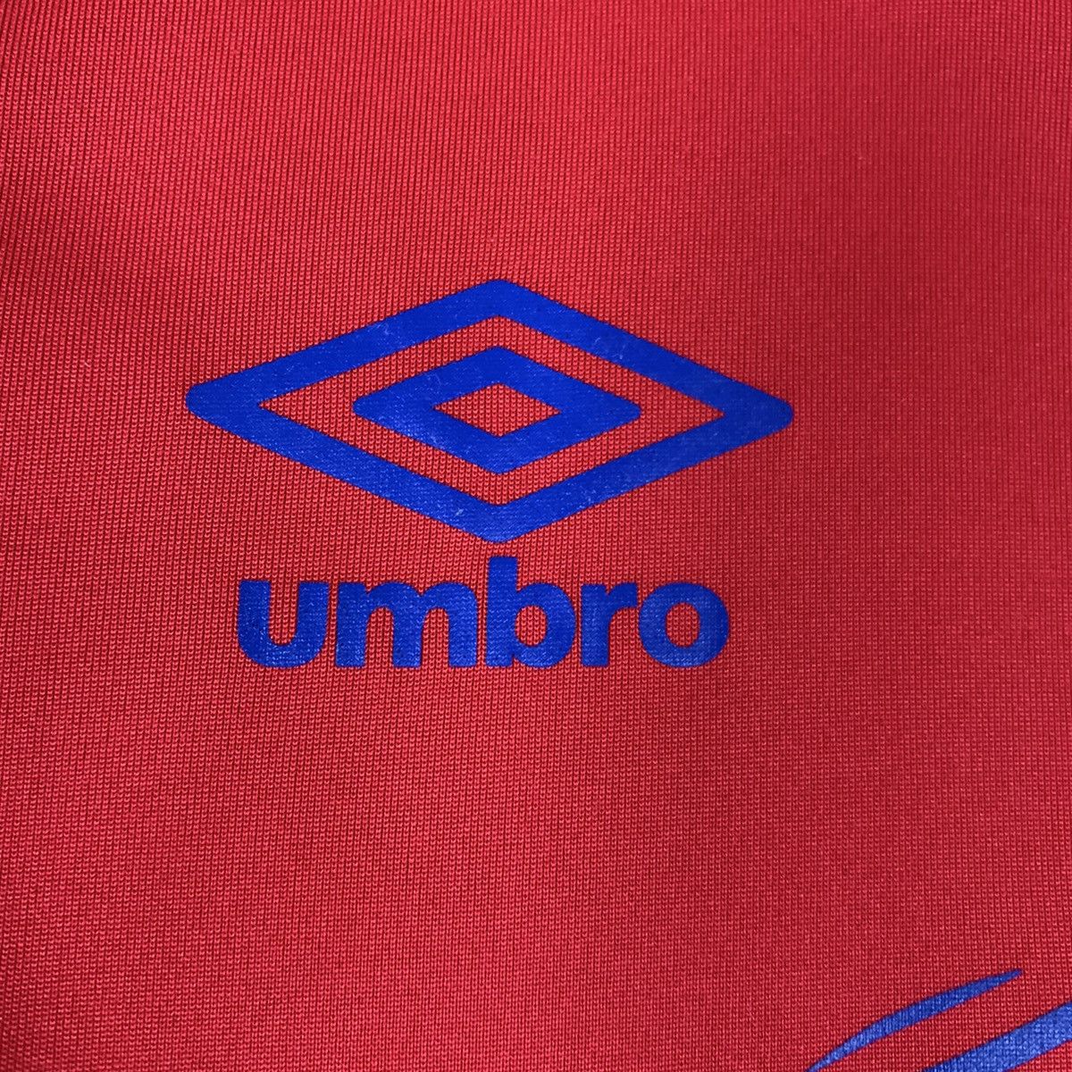 Descente UMBRO DESCENTE Spellout Big Logo Training Soccer Jersey Tee Size US S / EU 44-46 / 1 - 8 Thumbnail