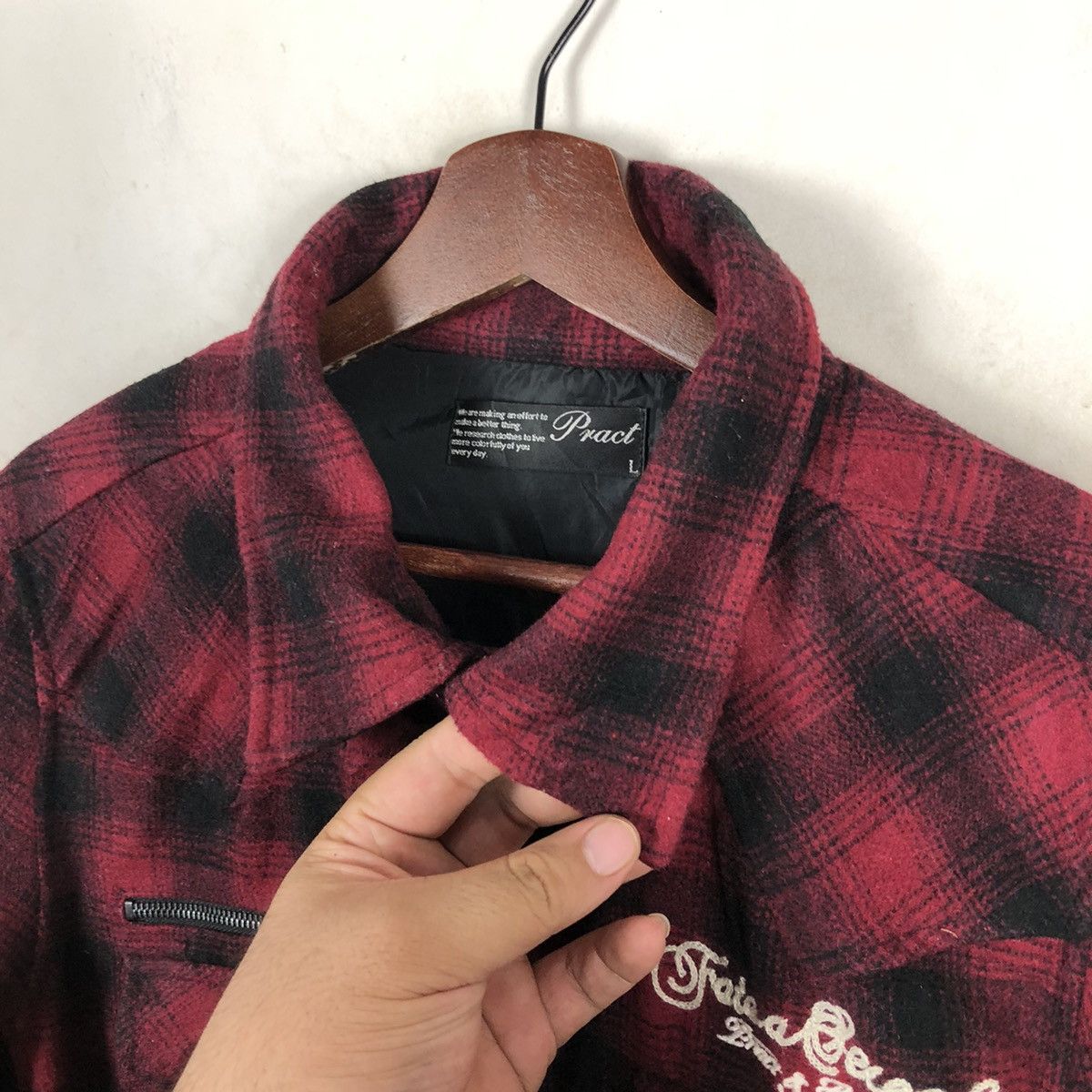 Japanese Brand TARTAN DESIGN RED BLACK BUTTON JACKET PRACT Size US L / EU 52-54 / 3 - 6 Thumbnail
