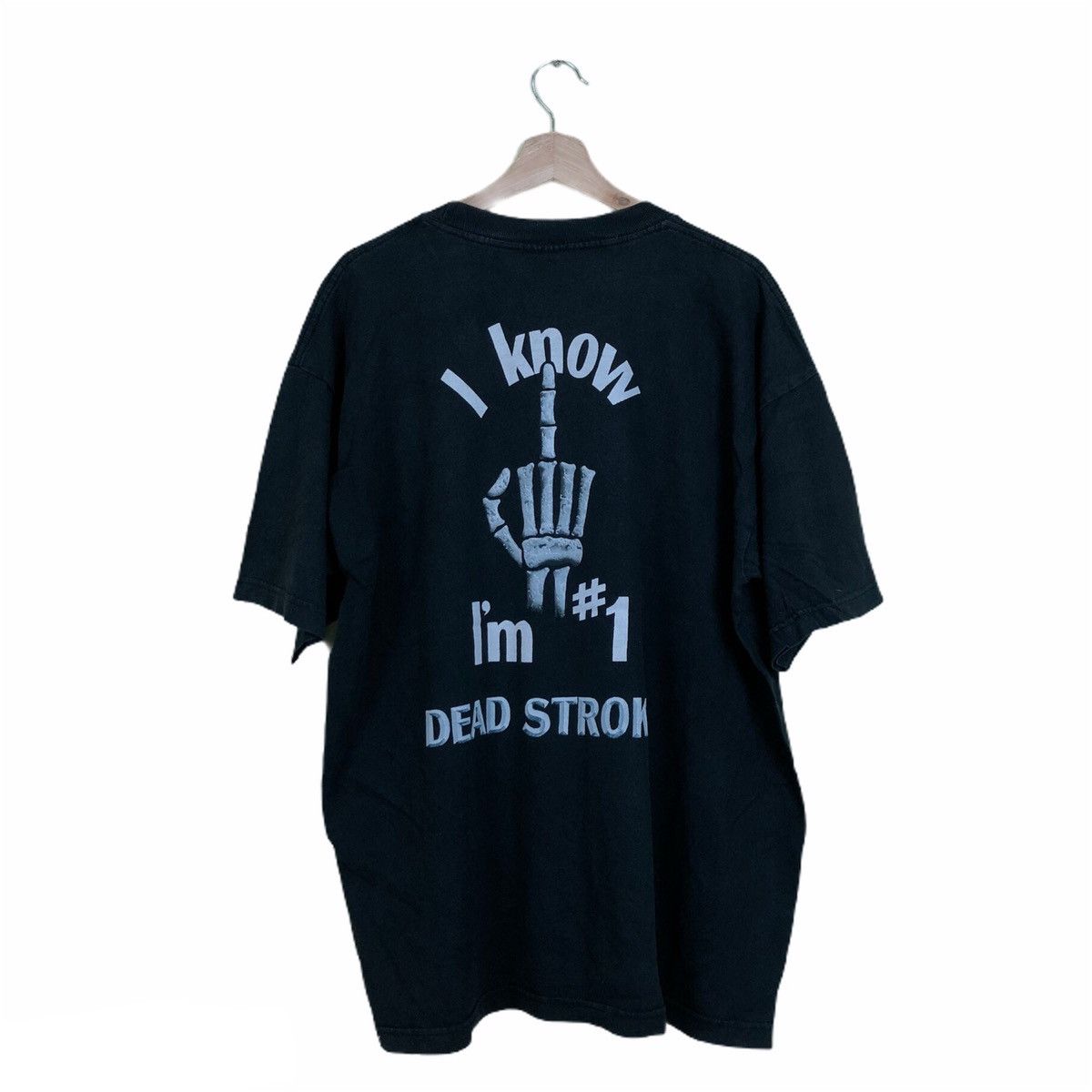 Vintage Vintage Middle Finger Big Logo T-Shirt Short Sleeve Size US XL / EU 56 / 4 - 1 Thumbnail