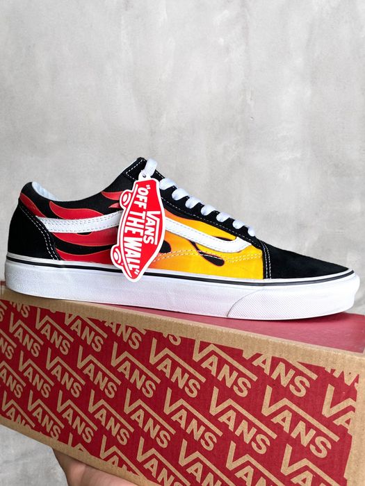 2000 clearance vans shoes