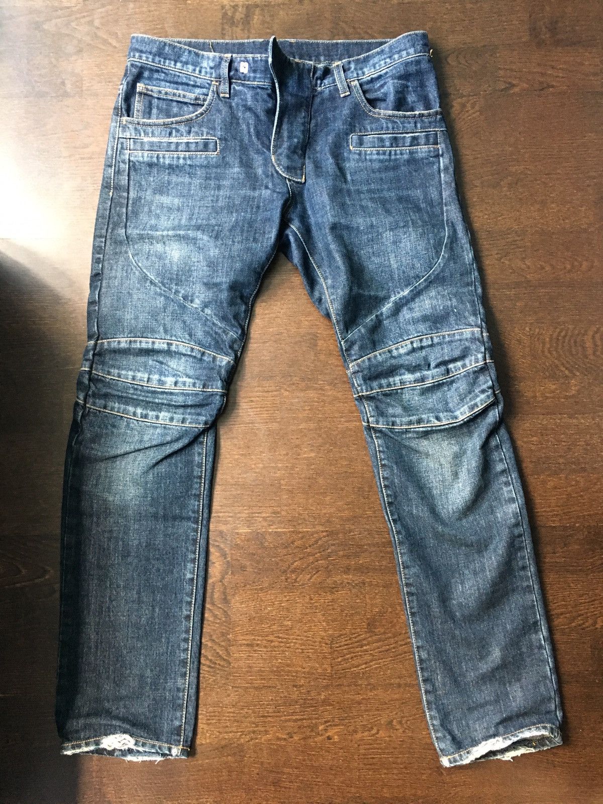 Blue Distressed Jean