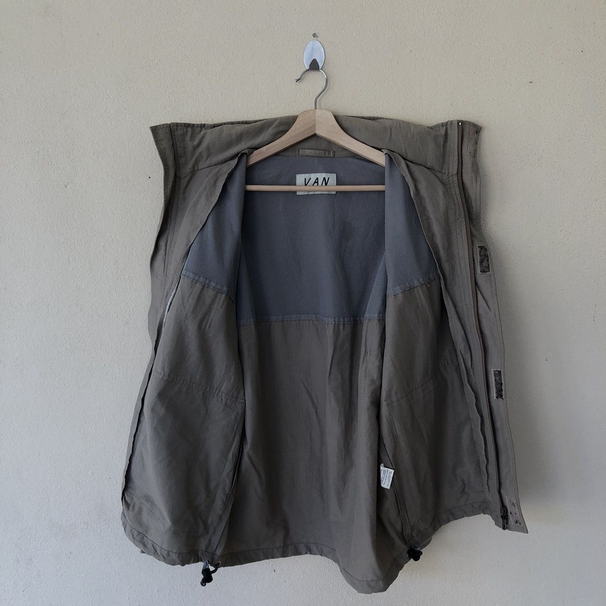 Japanese Brand Survival Jacket Multi Pocket Van Jacket Inc Size US L / EU 52-54 / 3 - 8 Thumbnail