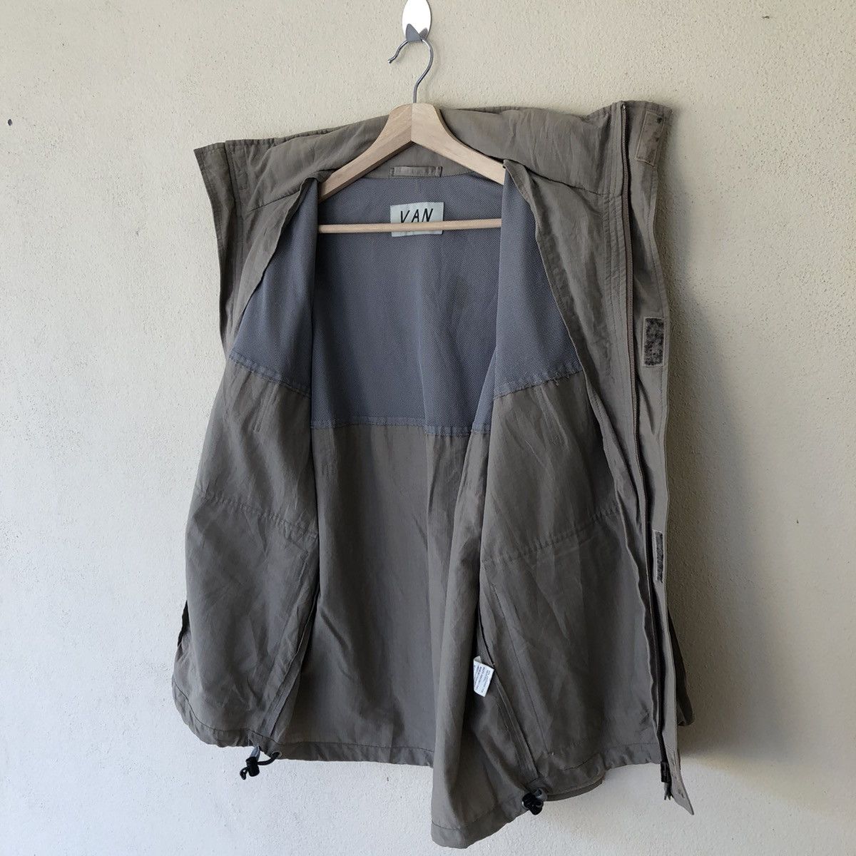 Japanese Brand Survival Jacket Multi Pocket Van Jacket Inc Size US L / EU 52-54 / 3 - 9 Thumbnail