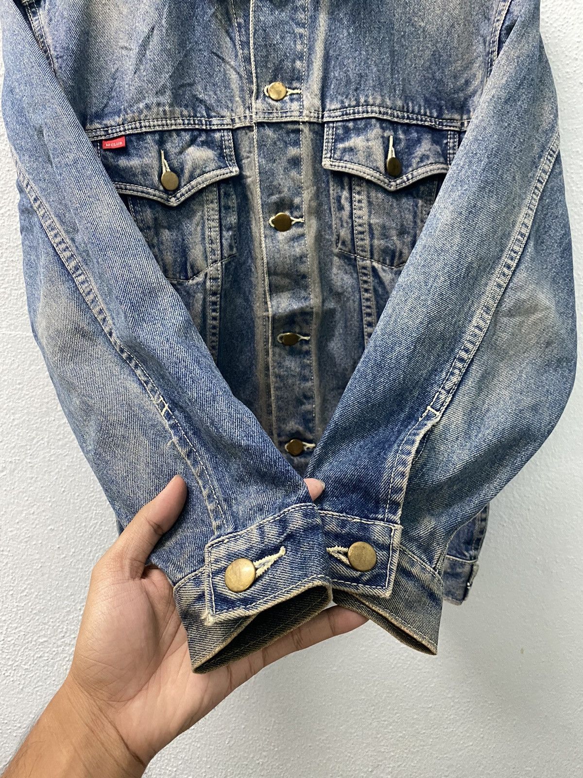 Japanese Brand × Vintage Vintage M Club Trucker Jacket Denim Size US S / EU 44-46 / 1 - 6 Thumbnail