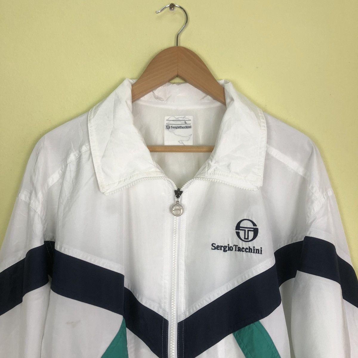 Sergio Tacchini Vintage Sergio Tacchini 90' Design Size US L / EU 52-54 / 3 - 3 Thumbnail