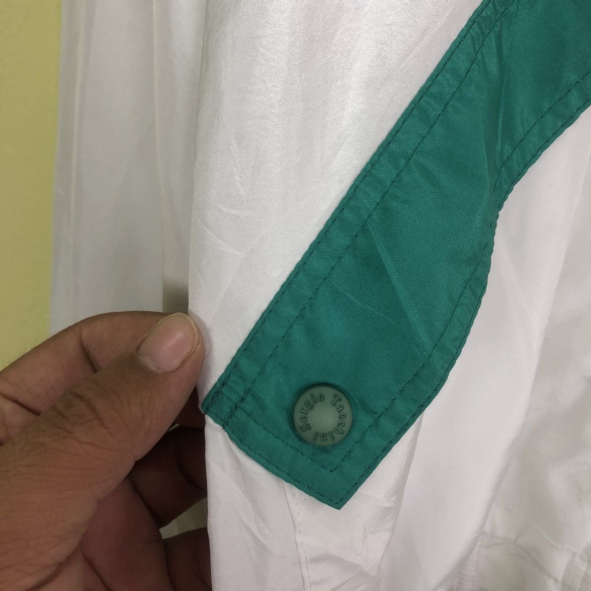 Sergio Tacchini Vintage Sergio Tacchini 90' Design Size US L / EU 52-54 / 3 - 4 Thumbnail