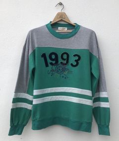 Rare vintage 1993 Toronto Blue Jays MLB Crewneck sweatshirt. Made in the  USA.