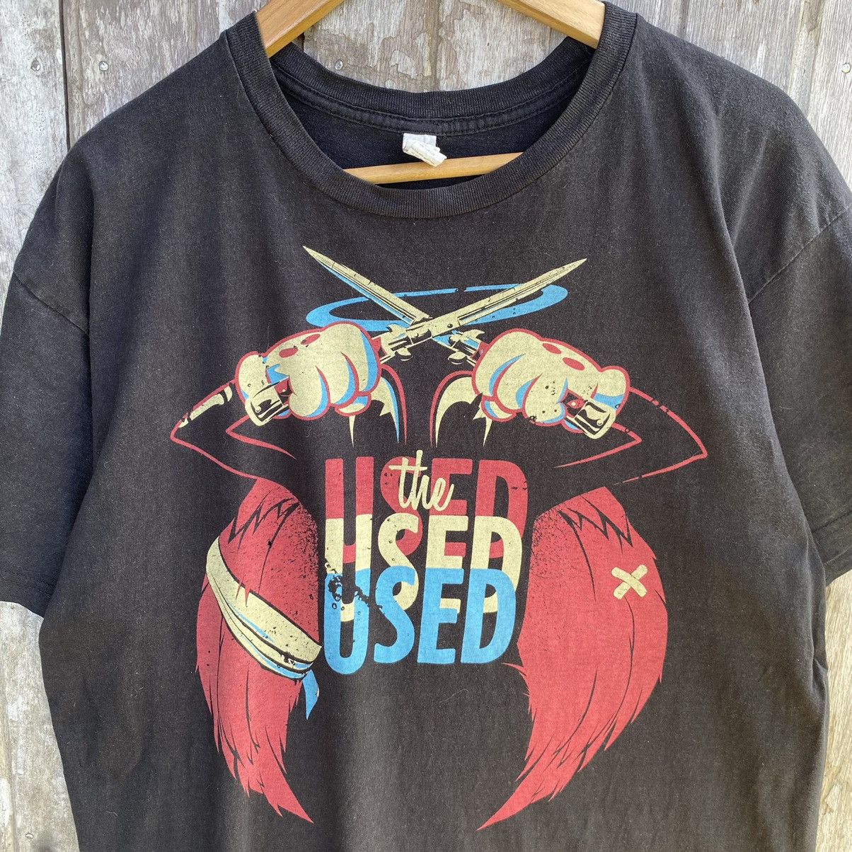 Band Tees Thrashed Faded Vintage Y2K The Used Band ERD GRUNGE TEE Size US XL / EU 56 / 4 - 2 Thumbnail