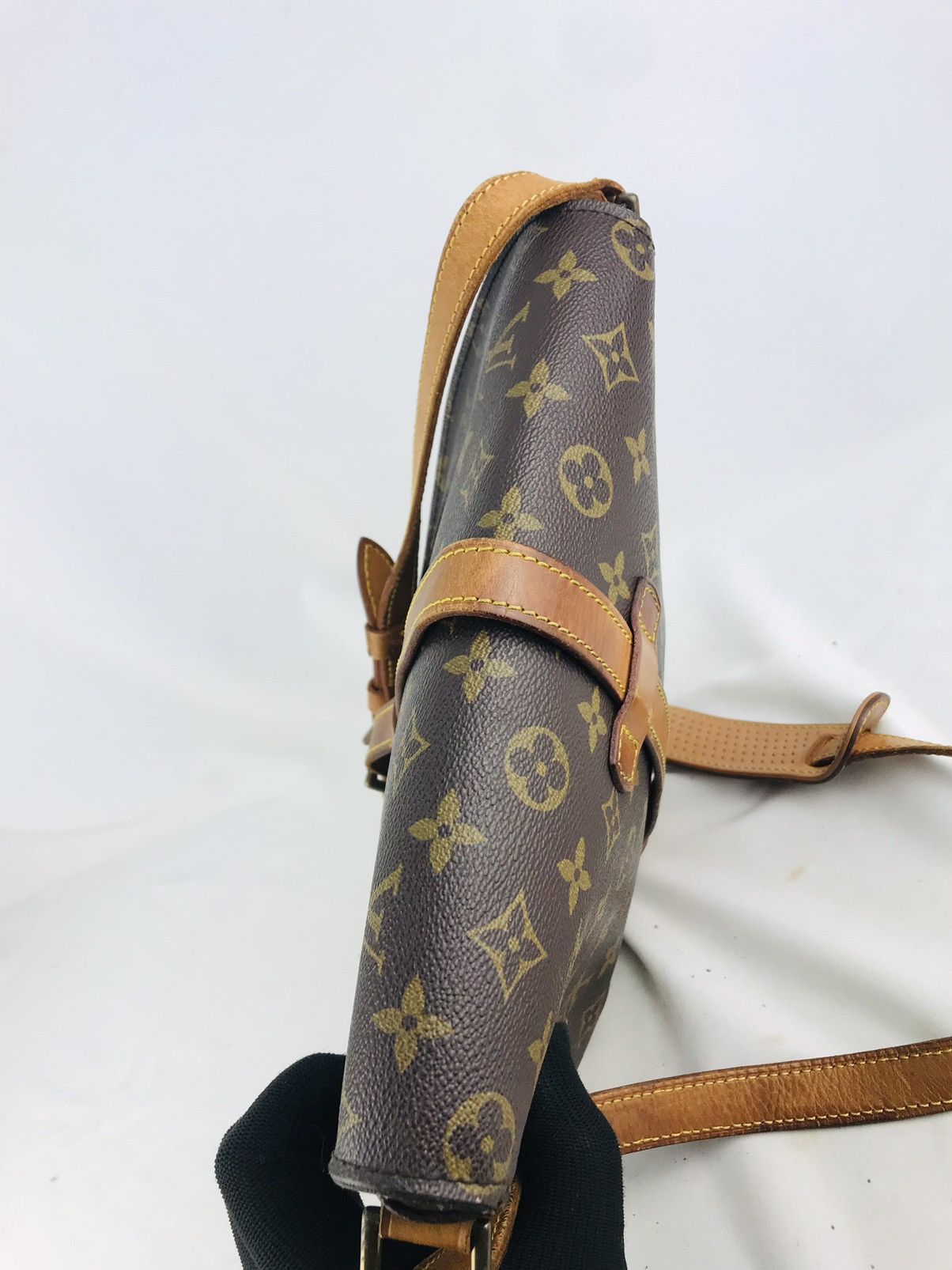 Louis Vuitton 🔥Rare🔥Louis Vuitton Chantilly Shoulderbag Size ONE SIZE - 11 Thumbnail