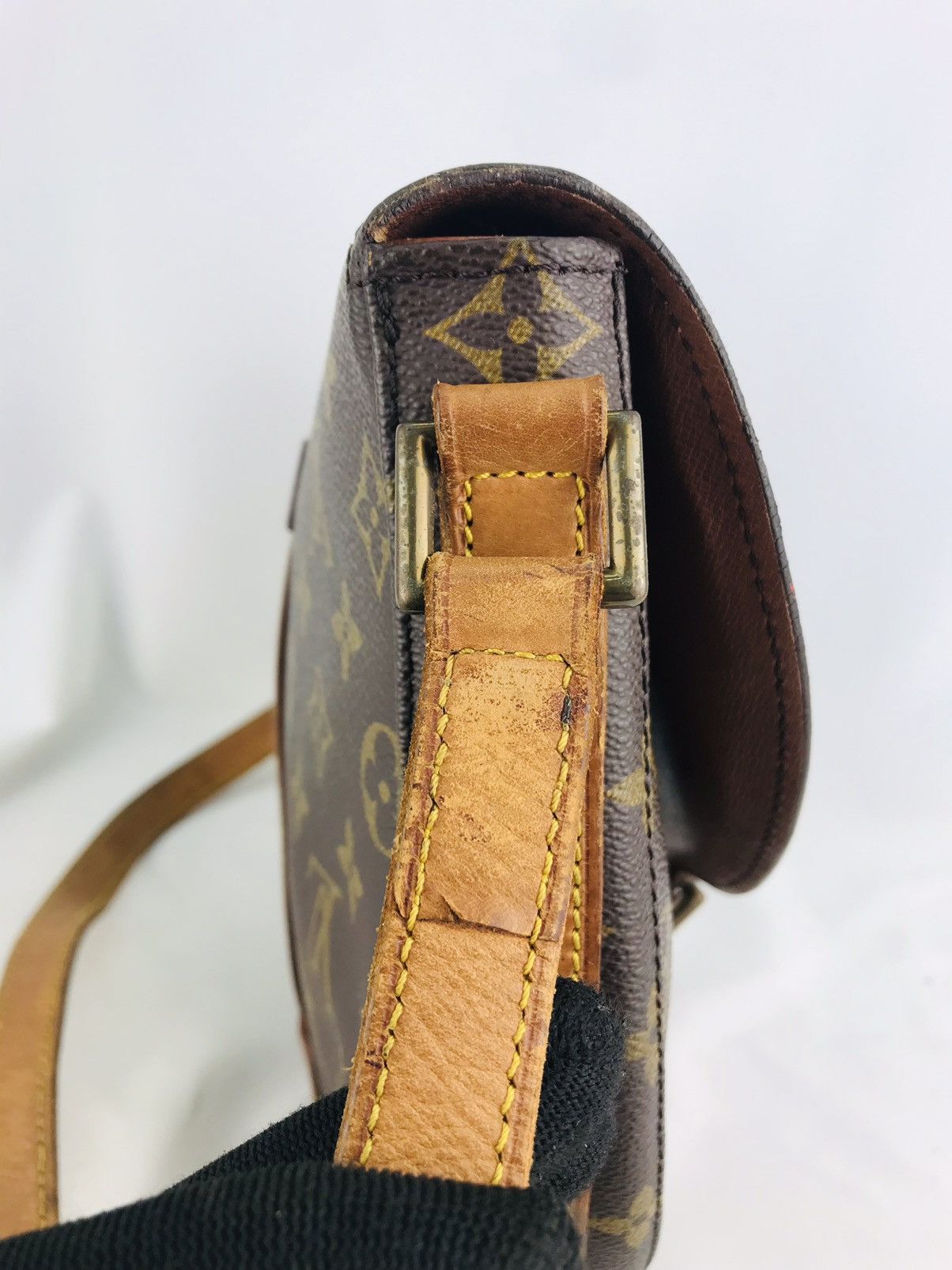 Louis Vuitton 🔥Rare🔥Louis Vuitton Chantilly Shoulderbag Size ONE SIZE - 5 Thumbnail