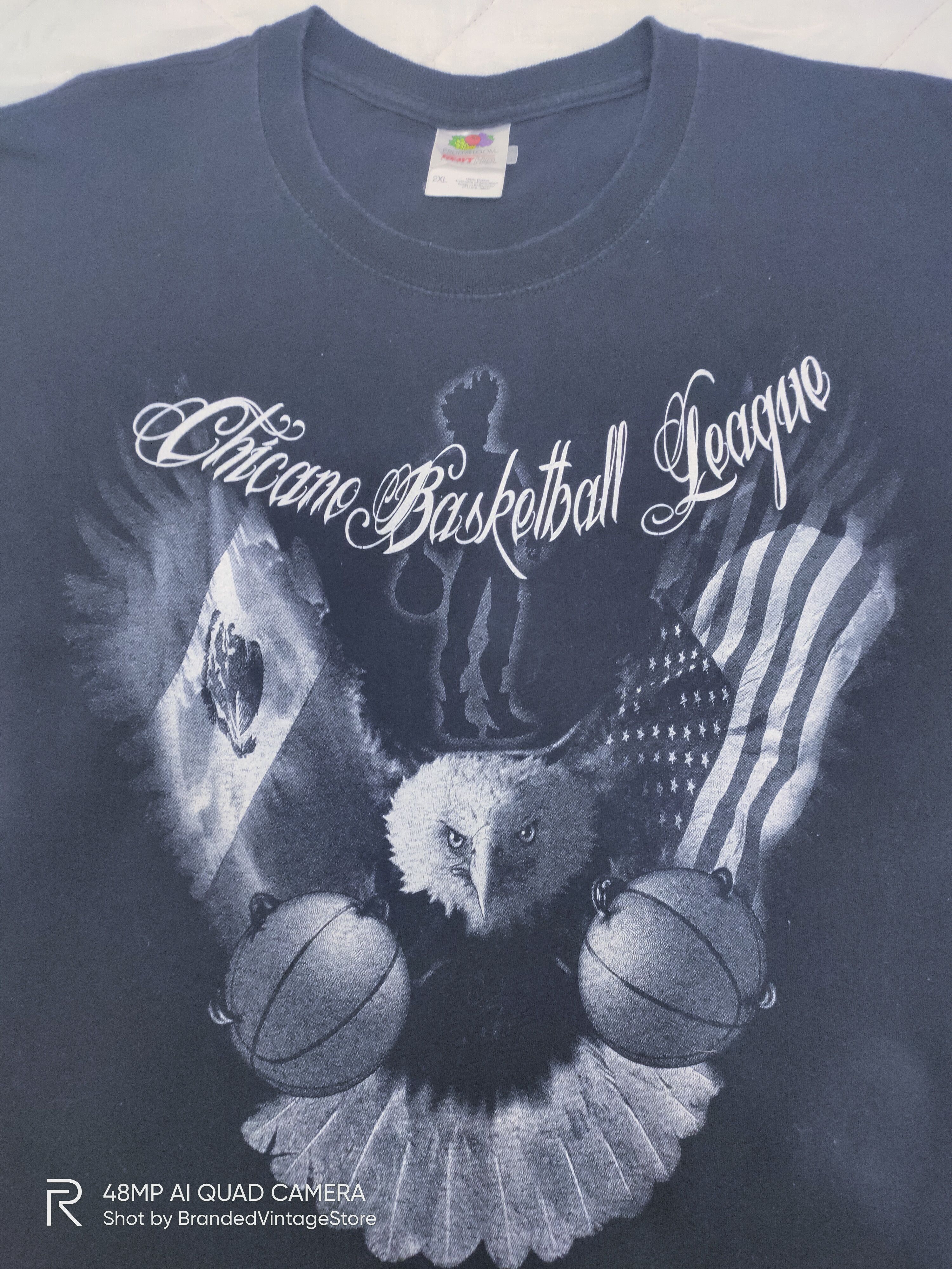 Fruit Of The Loom CHICANO BASKETBALL LEAGUE Legends Sportwear Streetwear Tee Size US XL / EU 56 / 4 - 3 Thumbnail