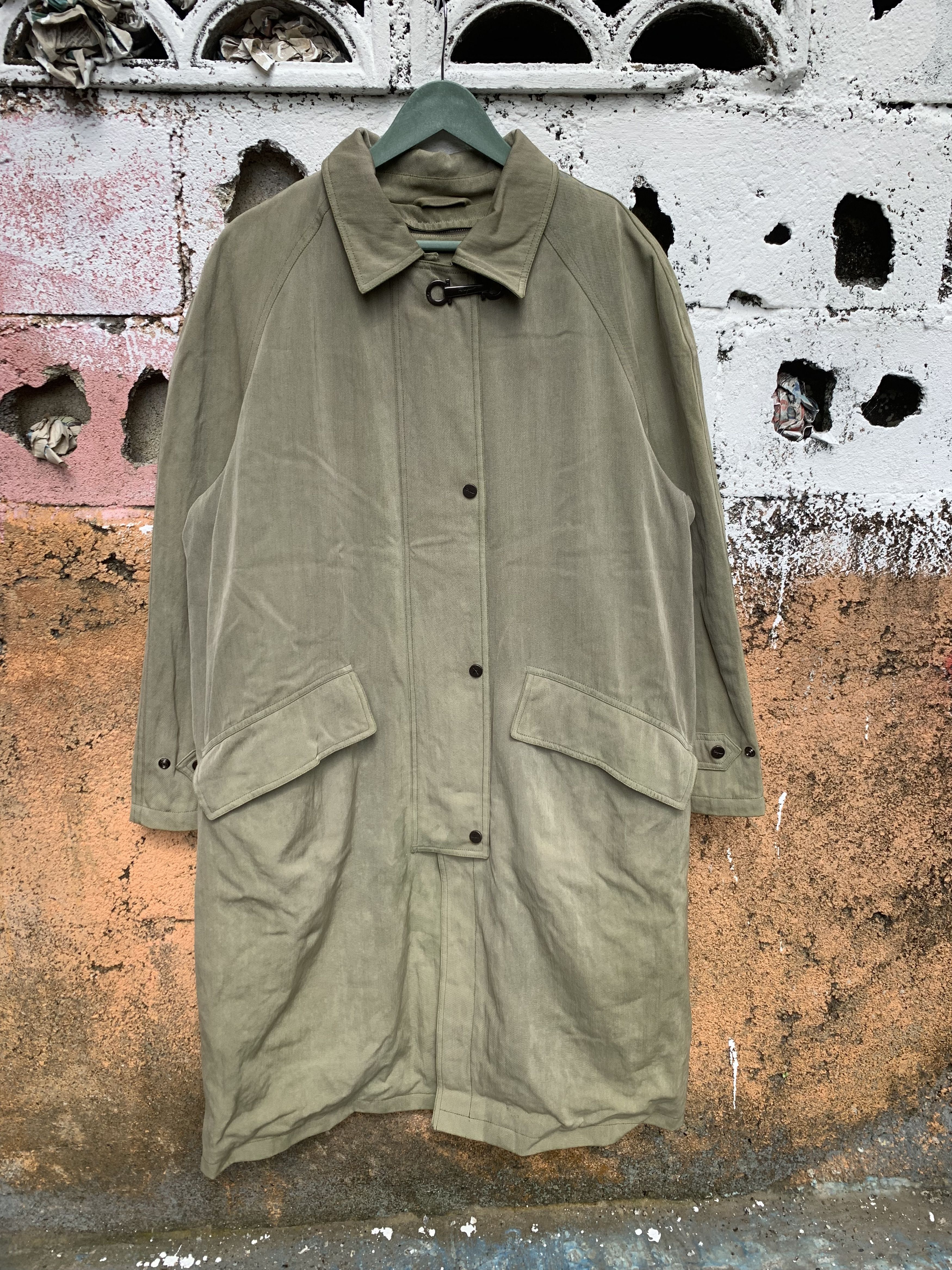 Designer × Salvatore Ferragamo × Vintage Vintage Salvatore Ferragamo Trench Coat Size US M / EU 48-50 / 2 - 1 Thumbnail