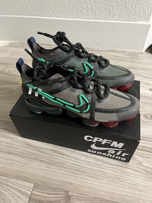 nike vapormax flea market