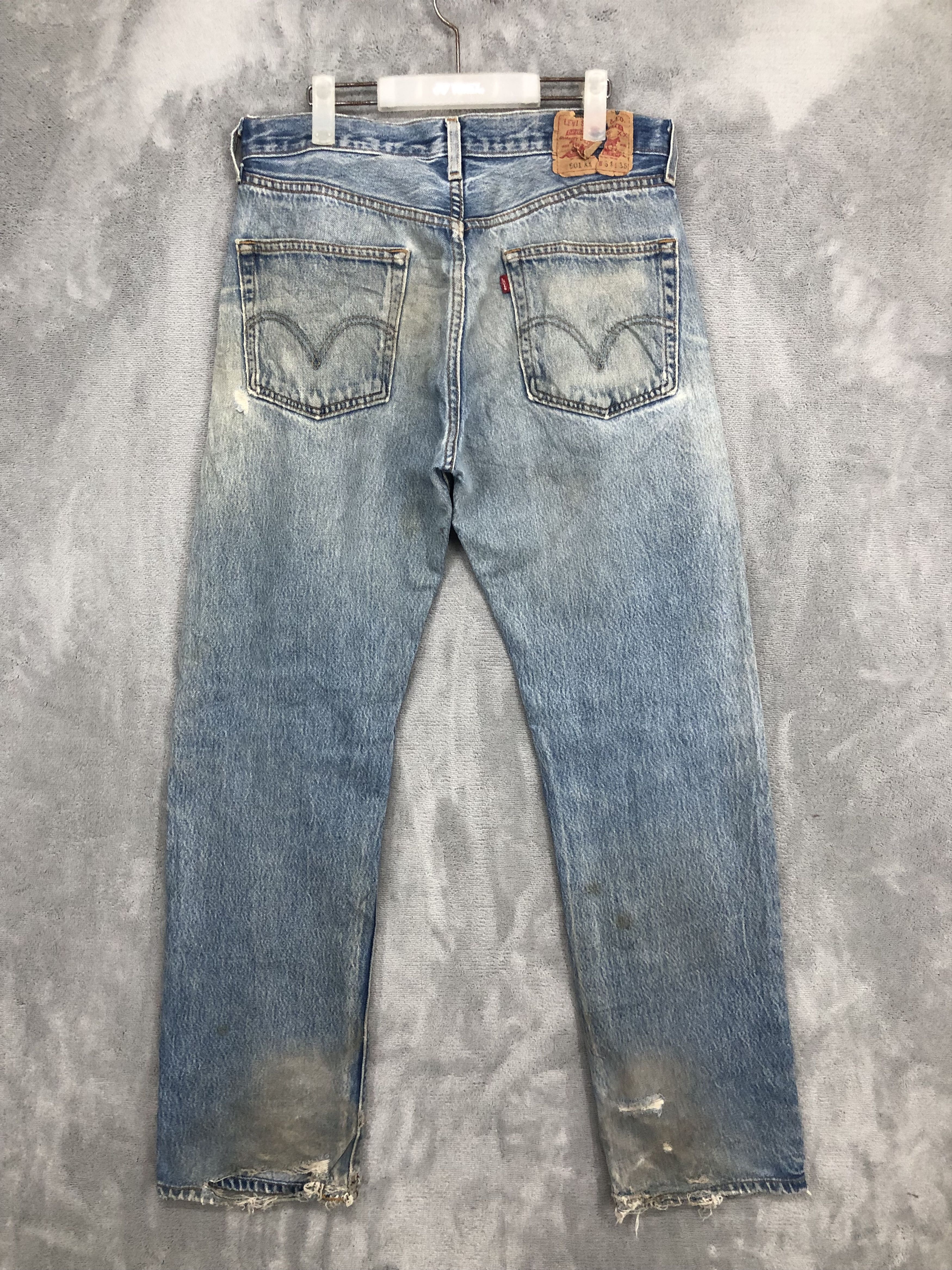 Levi's Vintage 90s Levis 501xx Distressed Ripped Jeans 32x32 Size US 32 / EU 48 - 2 Thumbnail