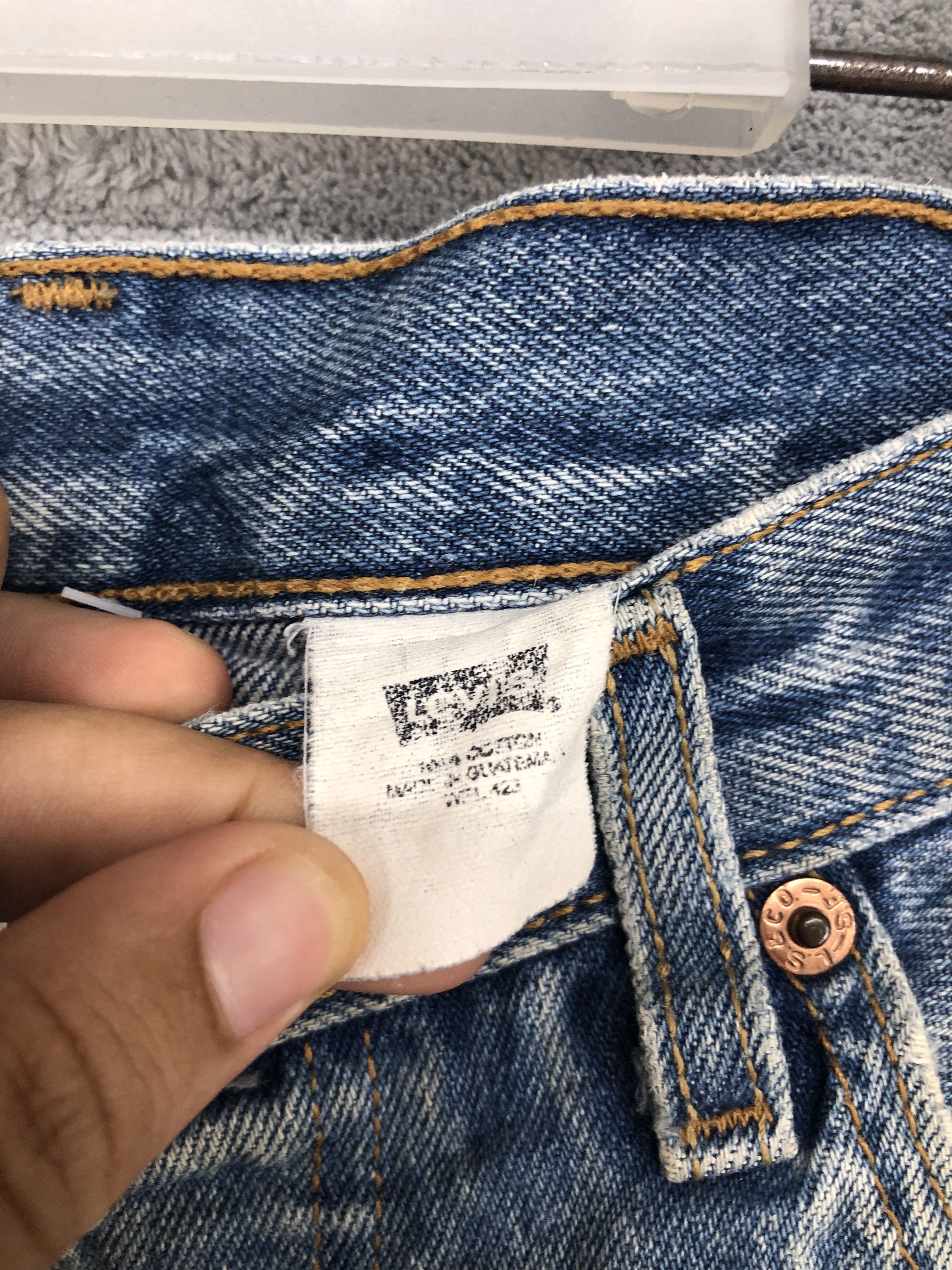 Levi's Vintage 90s Levis 501xx Distressed Ripped Jeans 32x32 Size US 32 / EU 48 - 13 Thumbnail