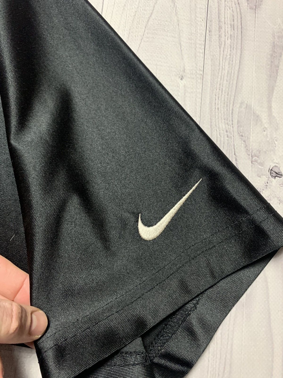Nike × Vintage Vintage Nike tee shirt big logo size M Size US M / EU 48-50 / 2 - 4 Thumbnail