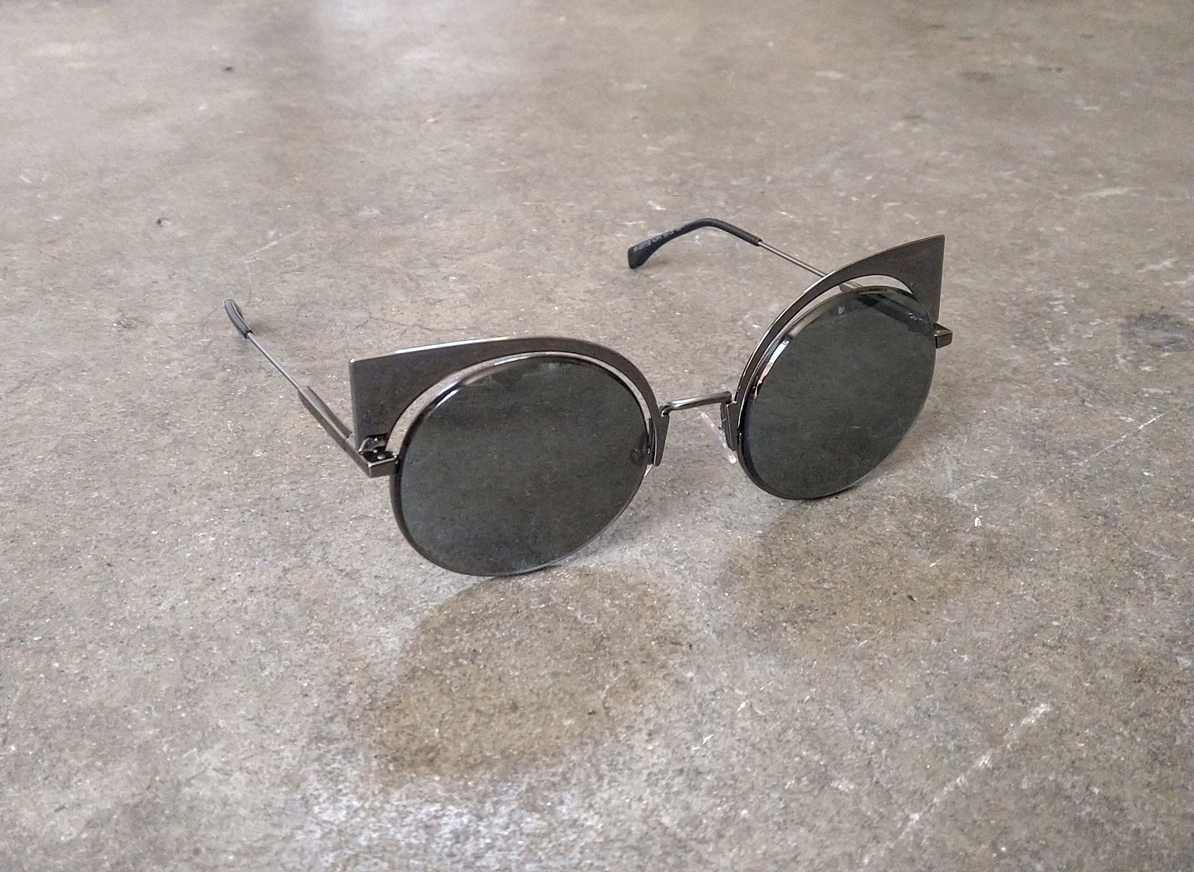 Fendi Fendi Sunglasses FF 1177/S Cat Eye Round Gray Silver Metal Size ONE SIZE - 1 Thumbnail