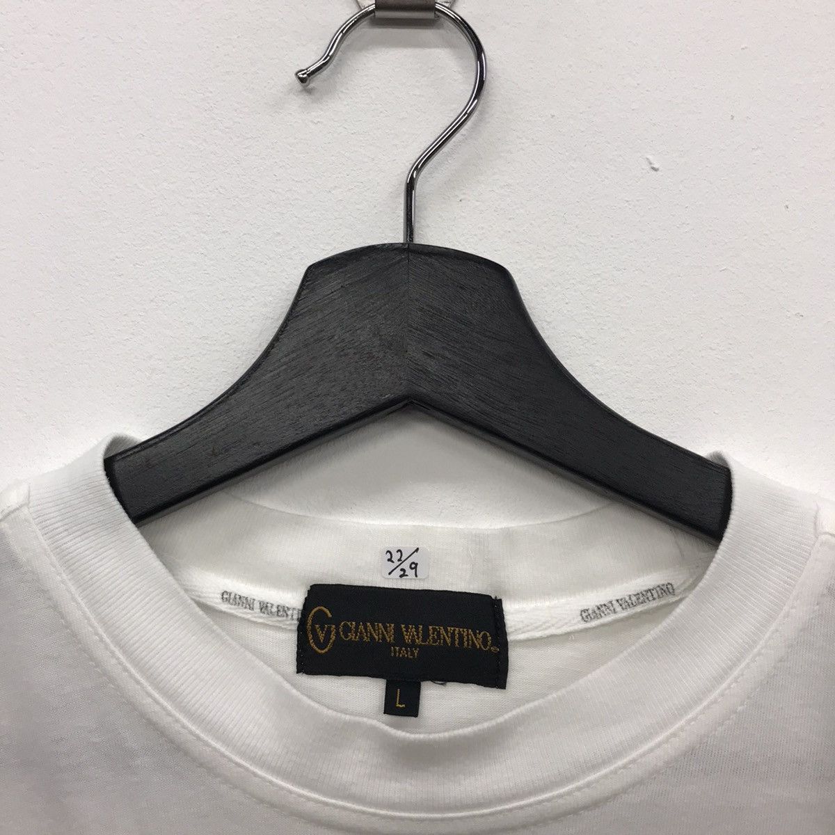 Valentino Rare!! Gianni Valentino Italy Big Logo Spell Out Size US L / EU 52-54 / 3 - 3 Thumbnail