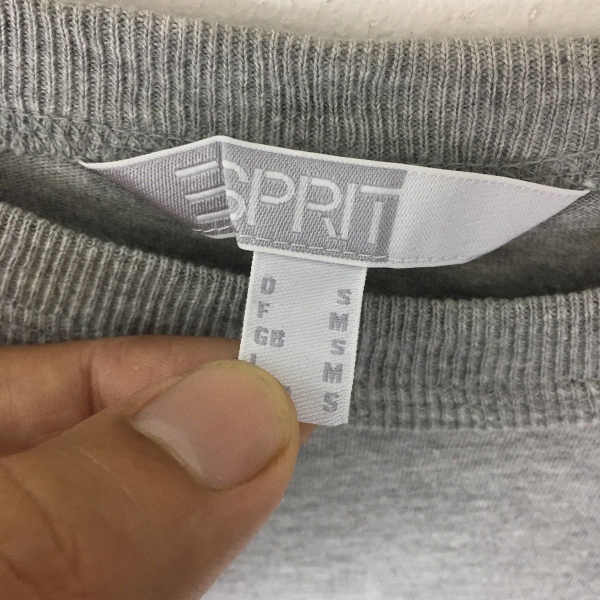 Esprit Rare design Esprit Spell Out Size US M / EU 48-50 / 2 - 4 Thumbnail