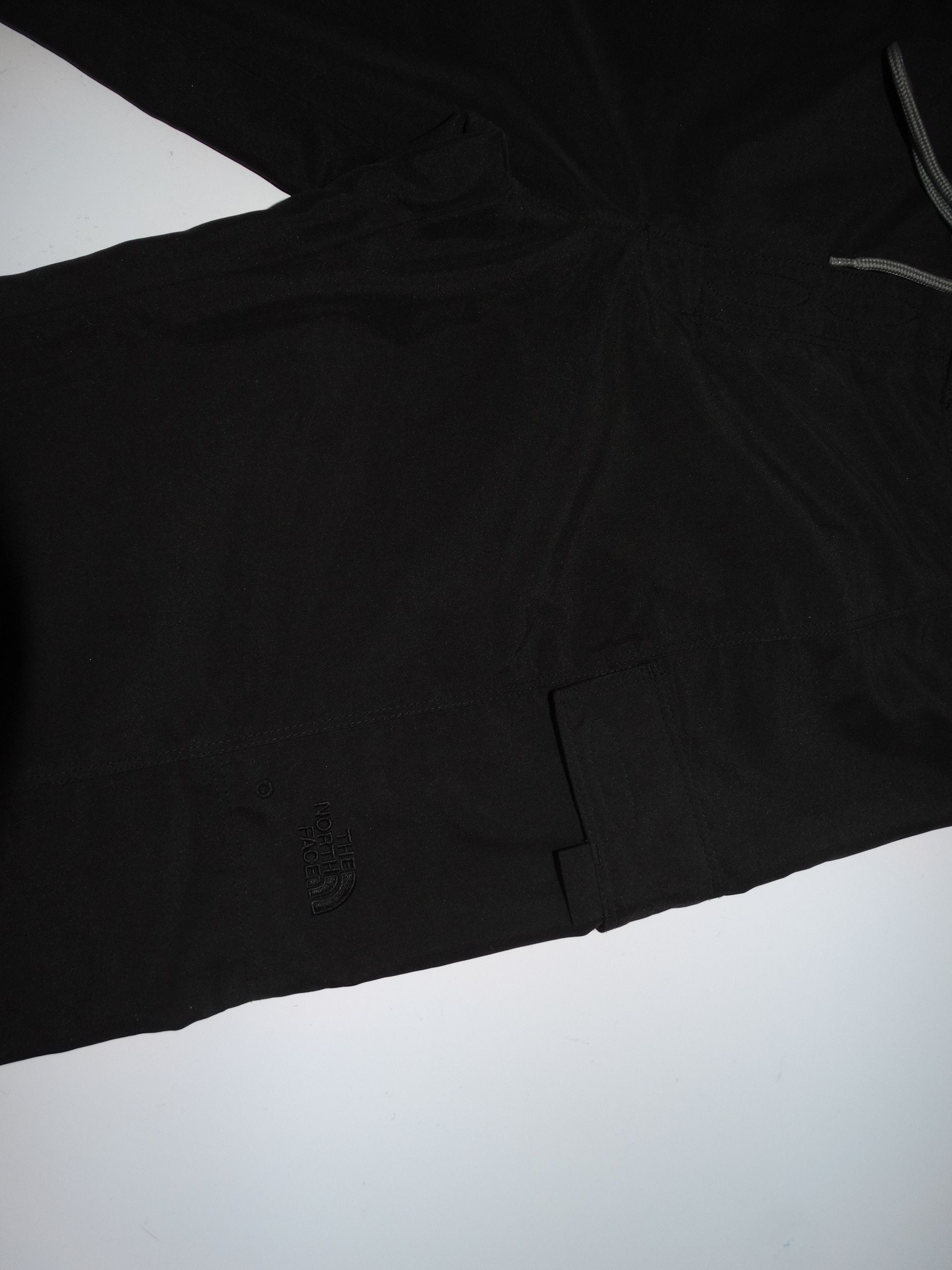 The North Face O2 northface tnf cargo pocket outdoor trek pant w30w31 Size US 30 / EU 46 - 7 Thumbnail