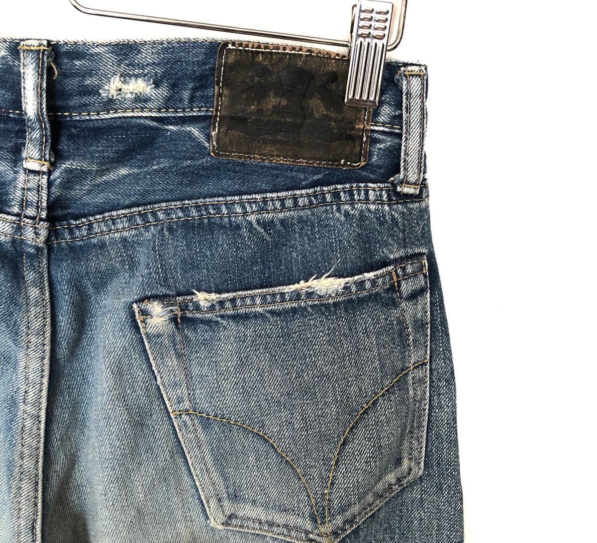 Hysteric Glamour Distressed Hysteric Glamour Selvedge Jeans Trousers Pants Size US 28 / EU 44 - 12 Thumbnail