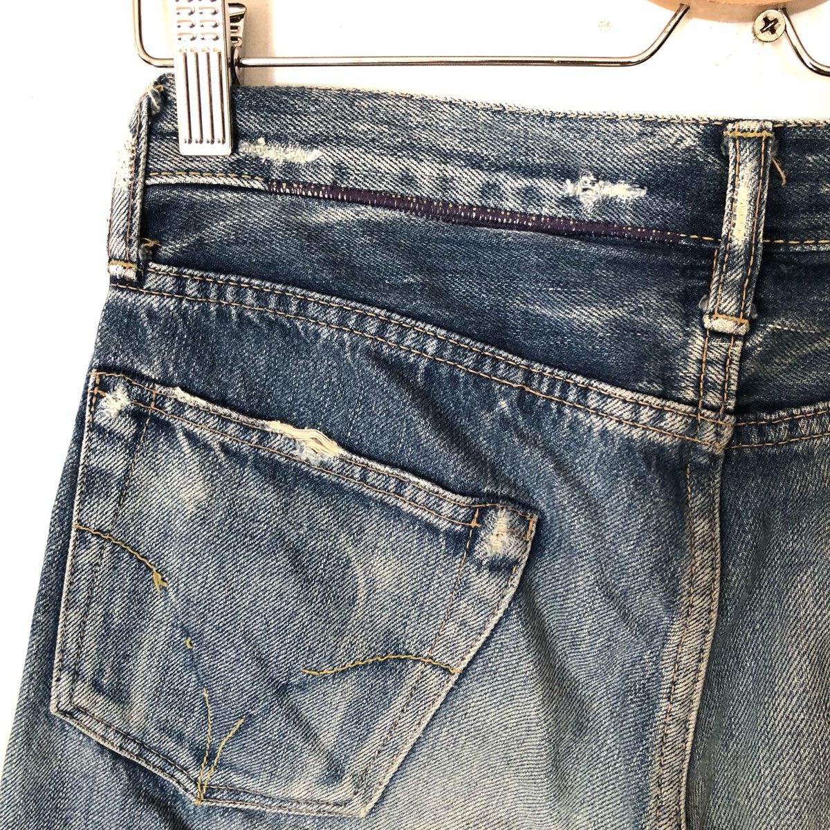 Hysteric Glamour Distressed Hysteric Glamour Selvedge Jeans Trousers Pants Size US 28 / EU 44 - 13 Thumbnail