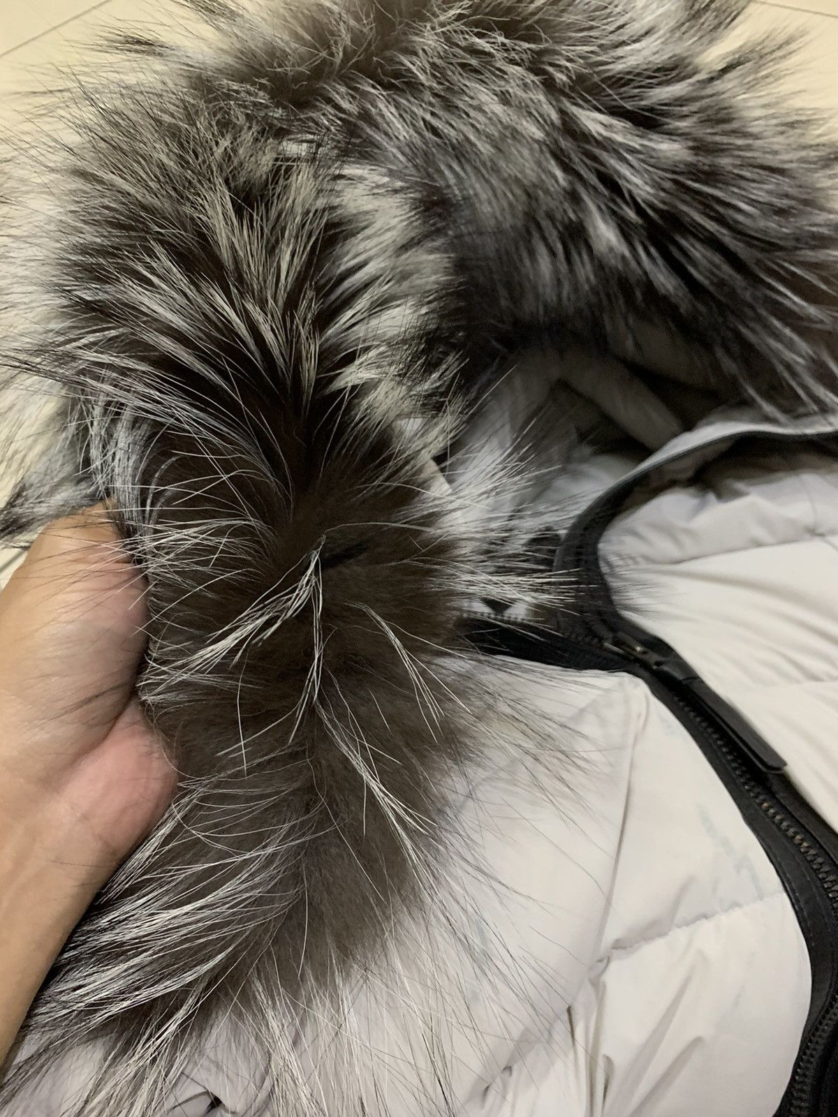 Mackage MACKAGE CALLA SILVER FOX FUR GOOSE DOWN PUFFER JACKET COAT Size US M / EU 48-50 / 2 - 7 Thumbnail