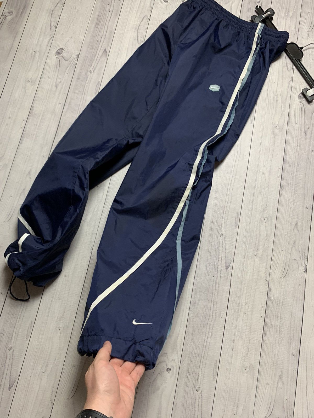 Nike × Vintage Vintage Nike drill pants logo swoosh joggers size Xs Size US 28 / EU 44 - 6 Thumbnail