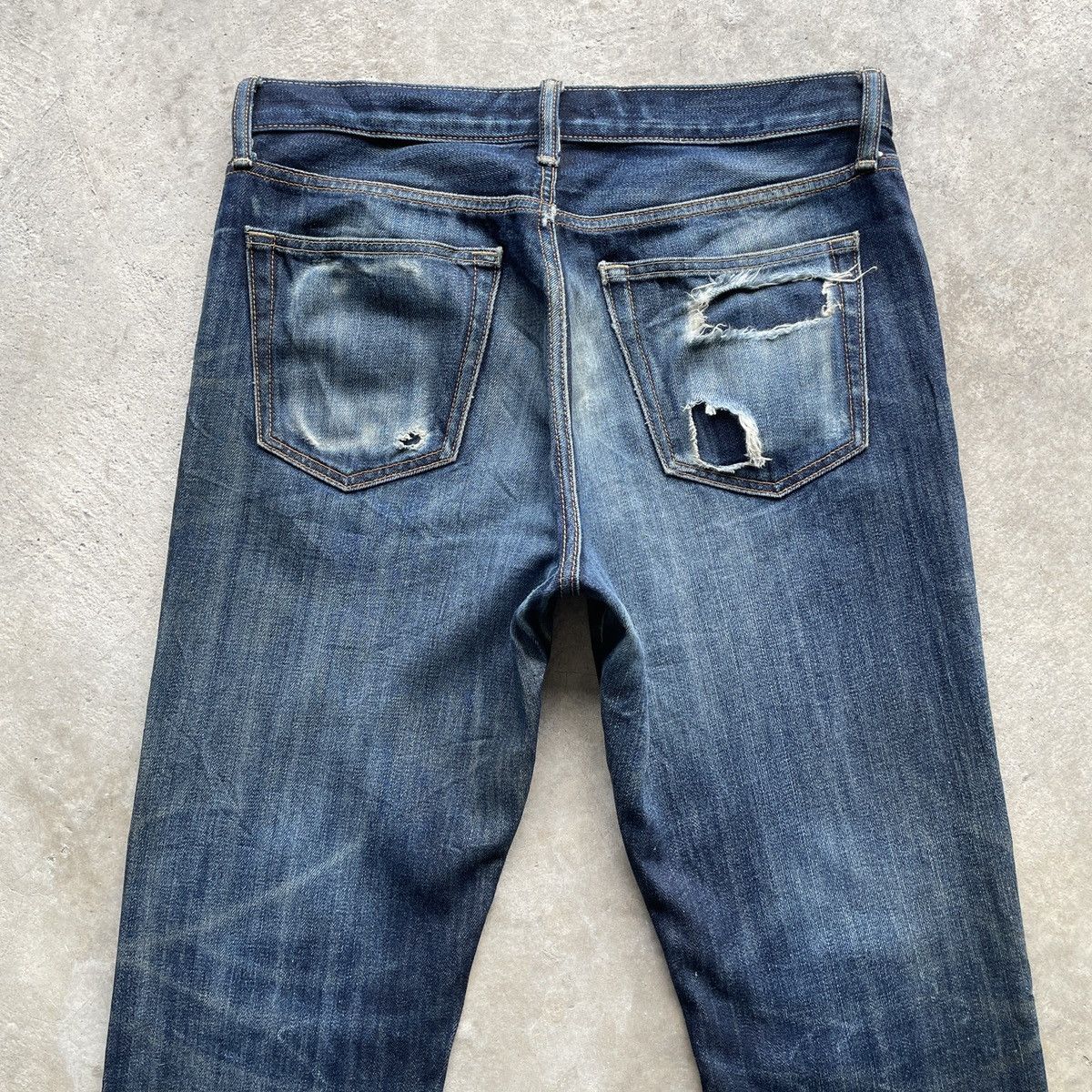 Japanese Brand Vintage Japanese Faded Jeans W32x28.5 Japanese Denim Pants Size US 32 / EU 48 - 10 Thumbnail