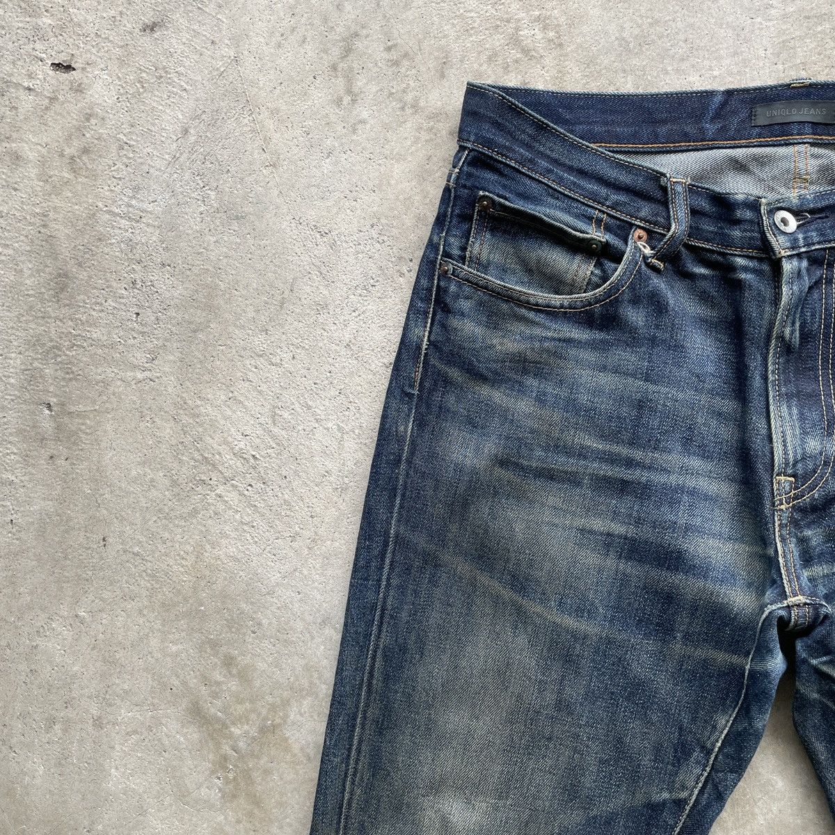 Japanese Brand Vintage Japanese Faded Jeans W32x28.5 Japanese Denim Pants Size US 32 / EU 48 - 4 Thumbnail