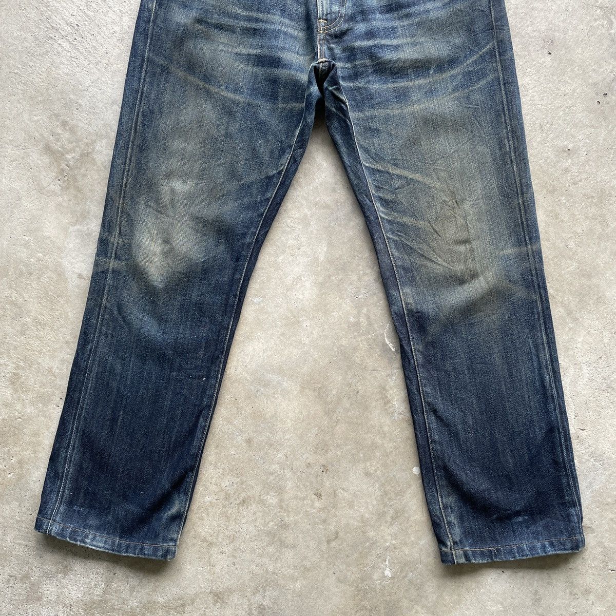 Japanese Brand Vintage Japanese Faded Jeans W32x28.5 Japanese Denim Pants Size US 32 / EU 48 - 6 Thumbnail