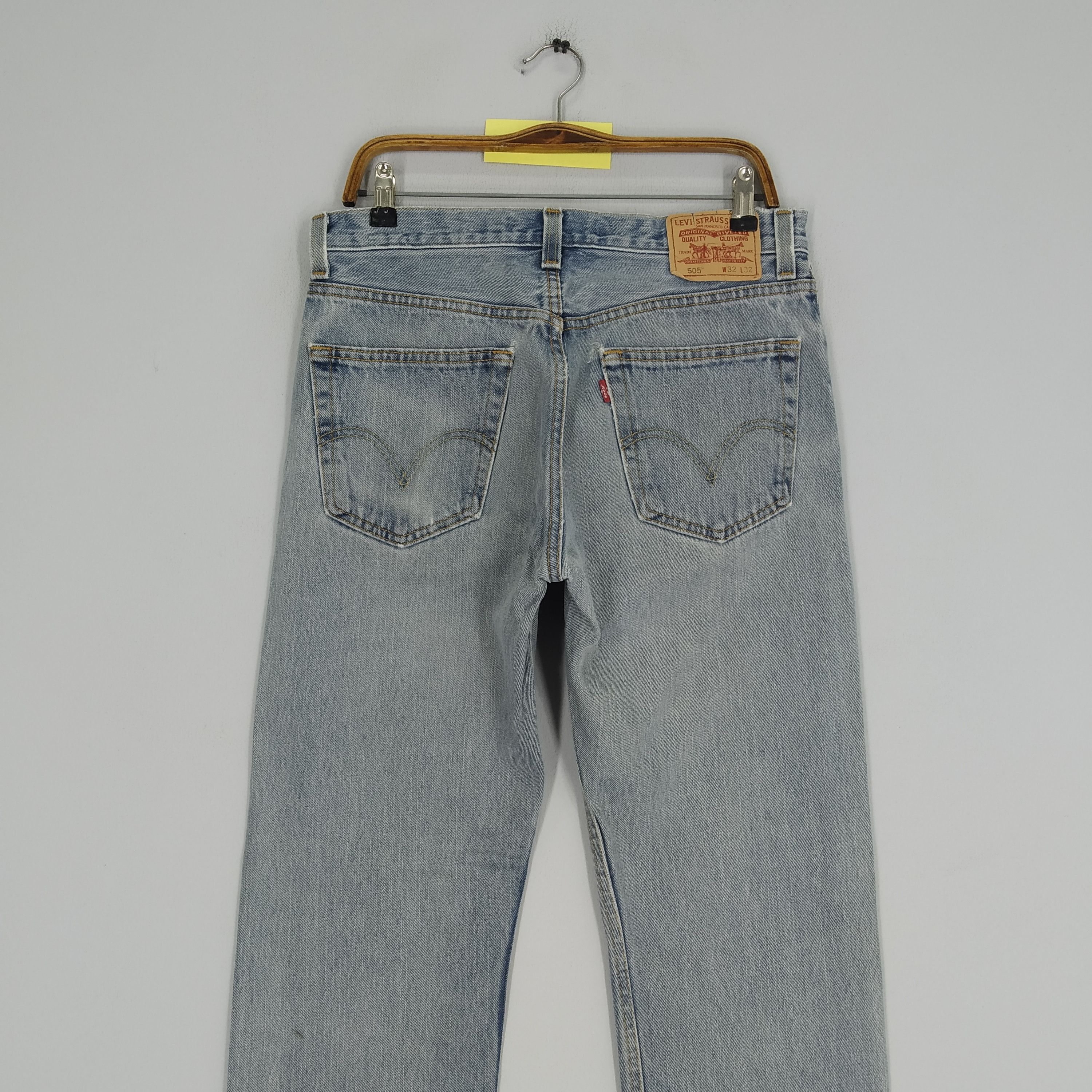 Levi's Vintage 90s Levi's 505 Regular Fit Faded Blue Jeans Ripped Size US 34 / EU 50 - 4 Thumbnail
