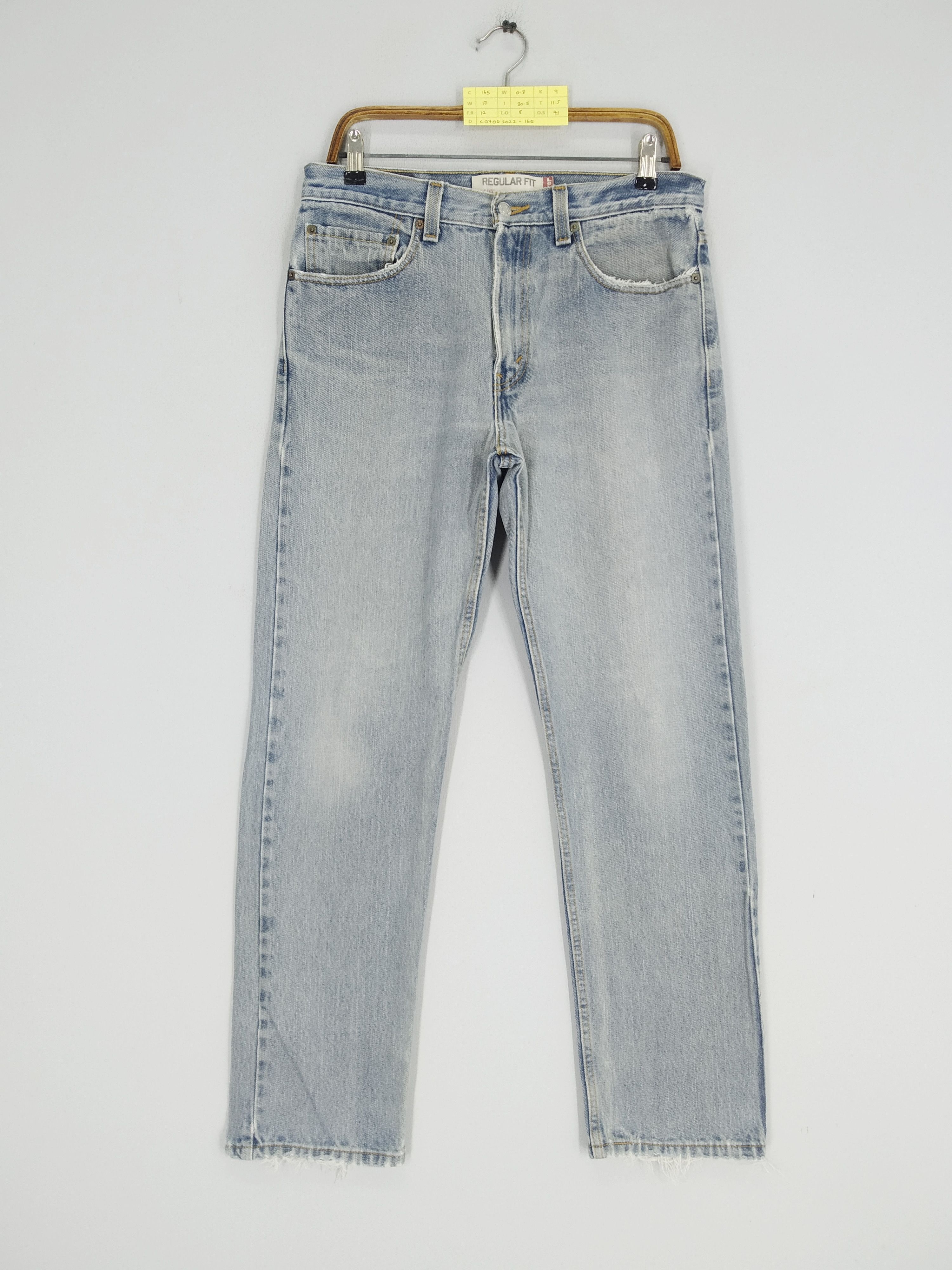 Levi's Vintage 90s Levi's 505 Regular Fit Faded Blue Jeans Ripped Size US 34 / EU 50 - 1 Thumbnail
