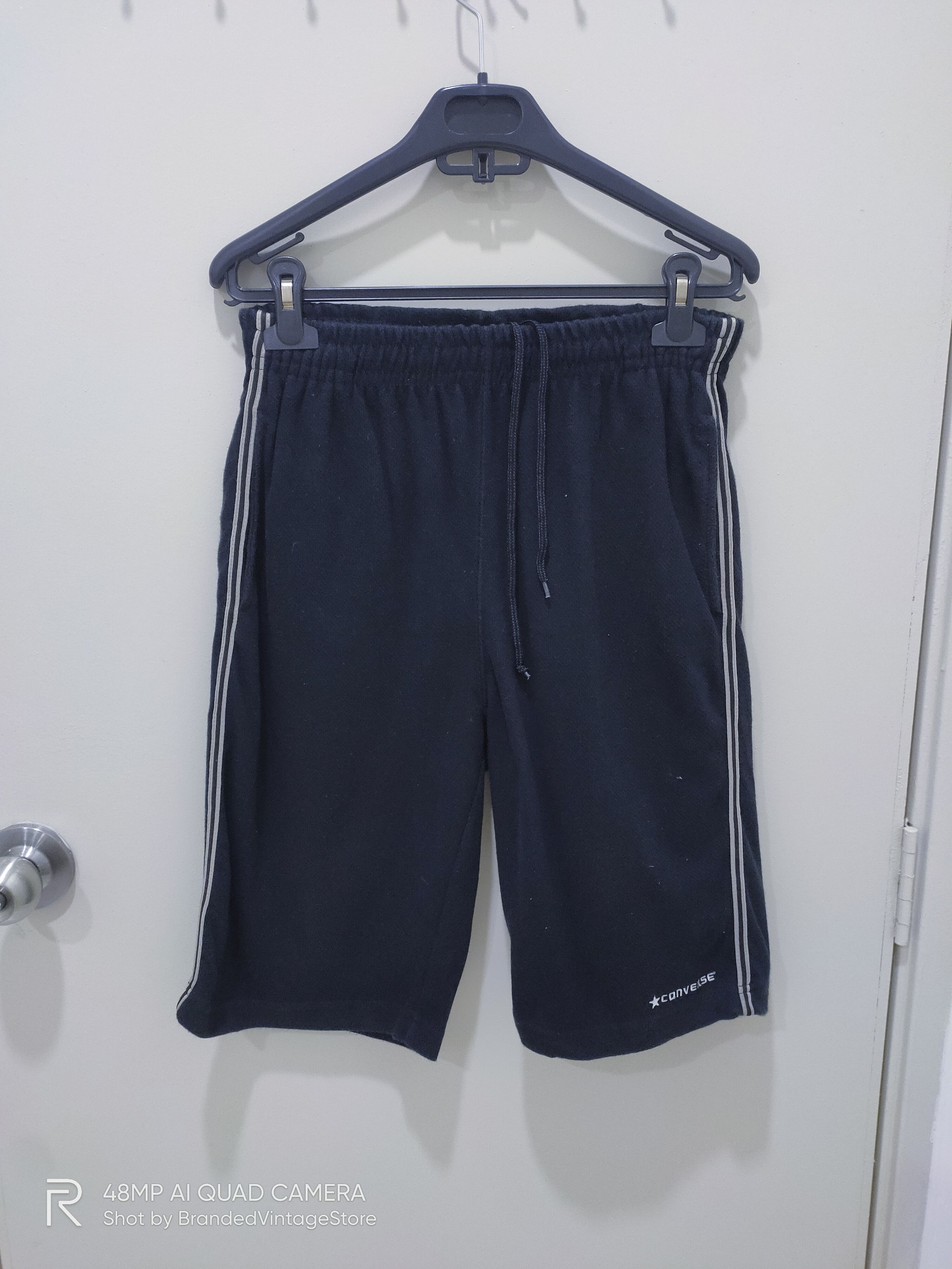 Converse Vintage CONVERSE Side Stripe Pullover Sportwear Short Pants Size US 31 - 1 Thumbnail