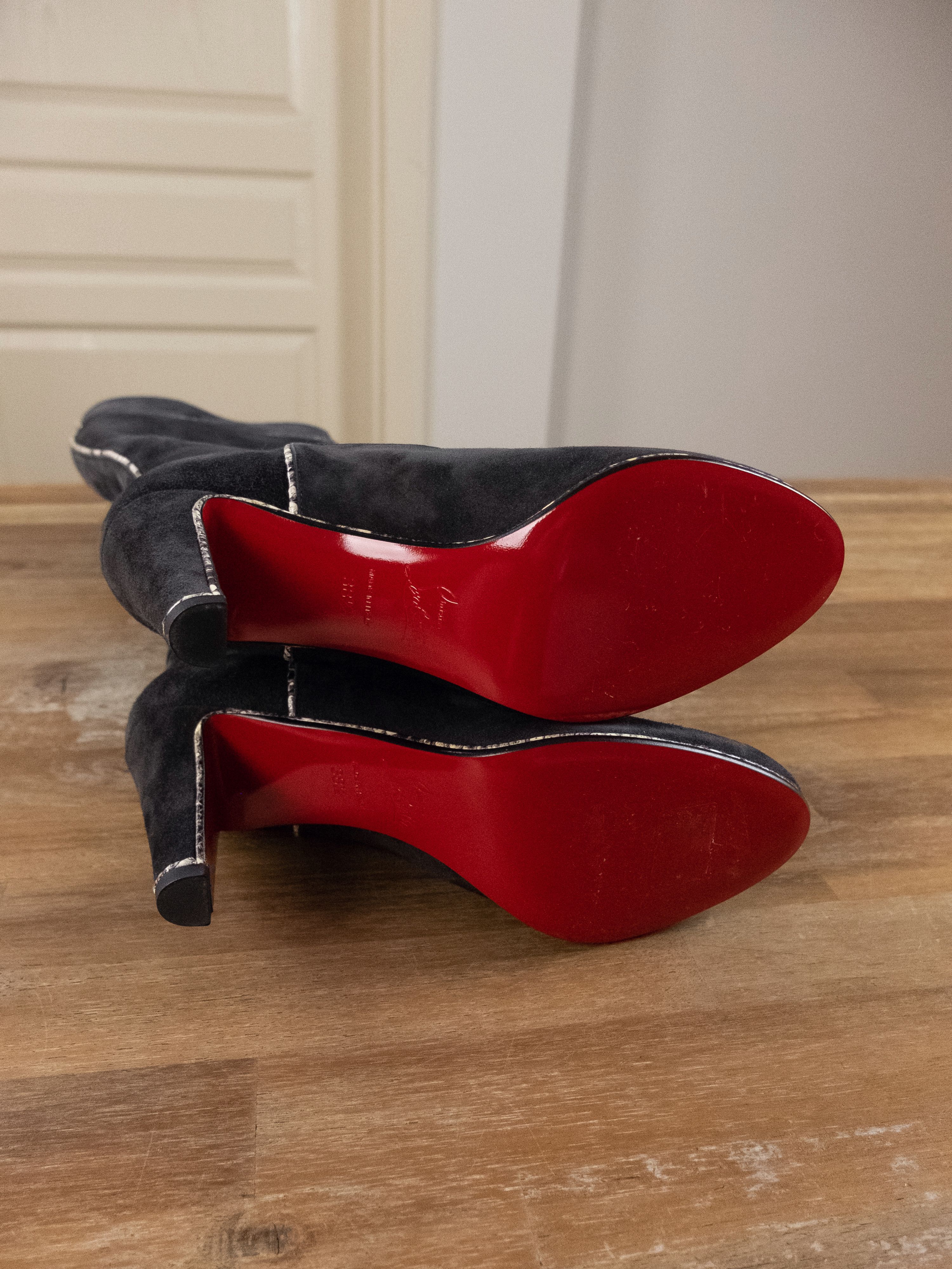 Christian Louboutin CHRISTIAN LOUBOUTIN Louloubotta gray black suede boots 38.5 Size US 8.5 / IT 38.5 - 7 Thumbnail