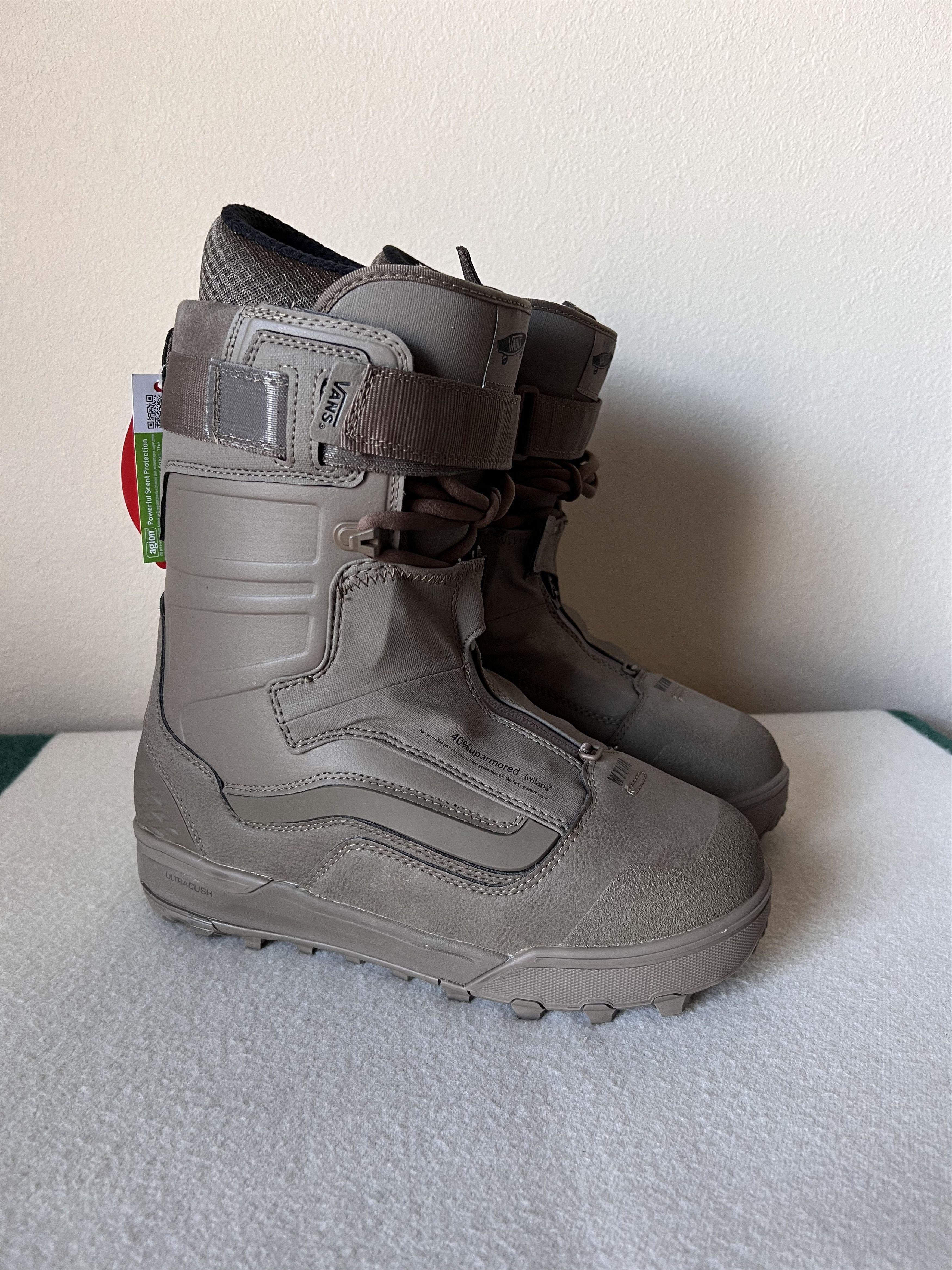 Vans × Wtaps WTAPS Vans Vault Hi Country & Hell Bound Snowboard Boots Size US 8 / EU 41 - 1 Thumbnail
