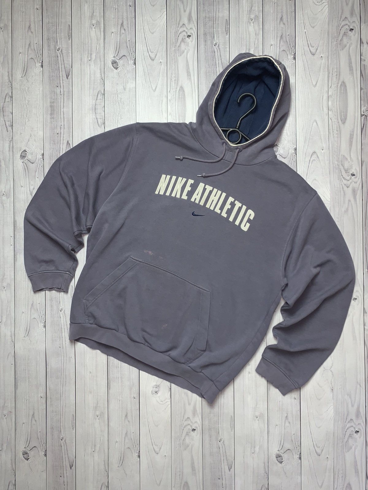 Nike × Vintage Vintage Nike hoodie big logo distressed size M Size US M / EU 48-50 / 2 - 1 Thumbnail