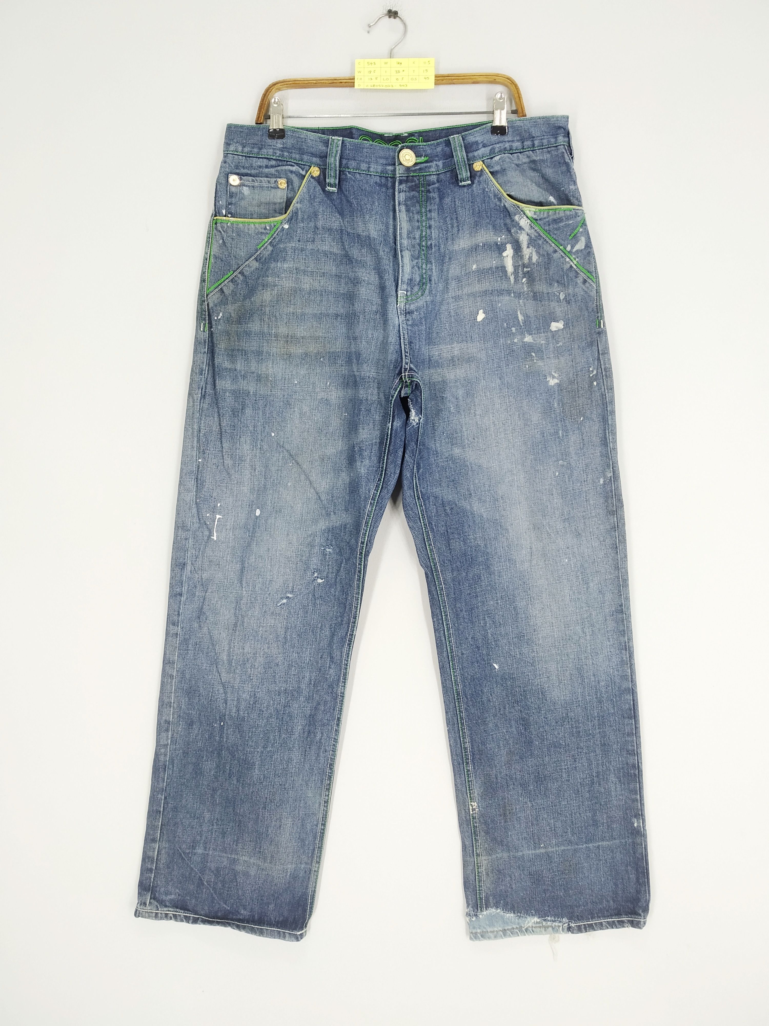 Coogi Vintage Coogi Stonewash Denim Jeans Embroider Logo On Pocket Size US 37 - 2 Thumbnail