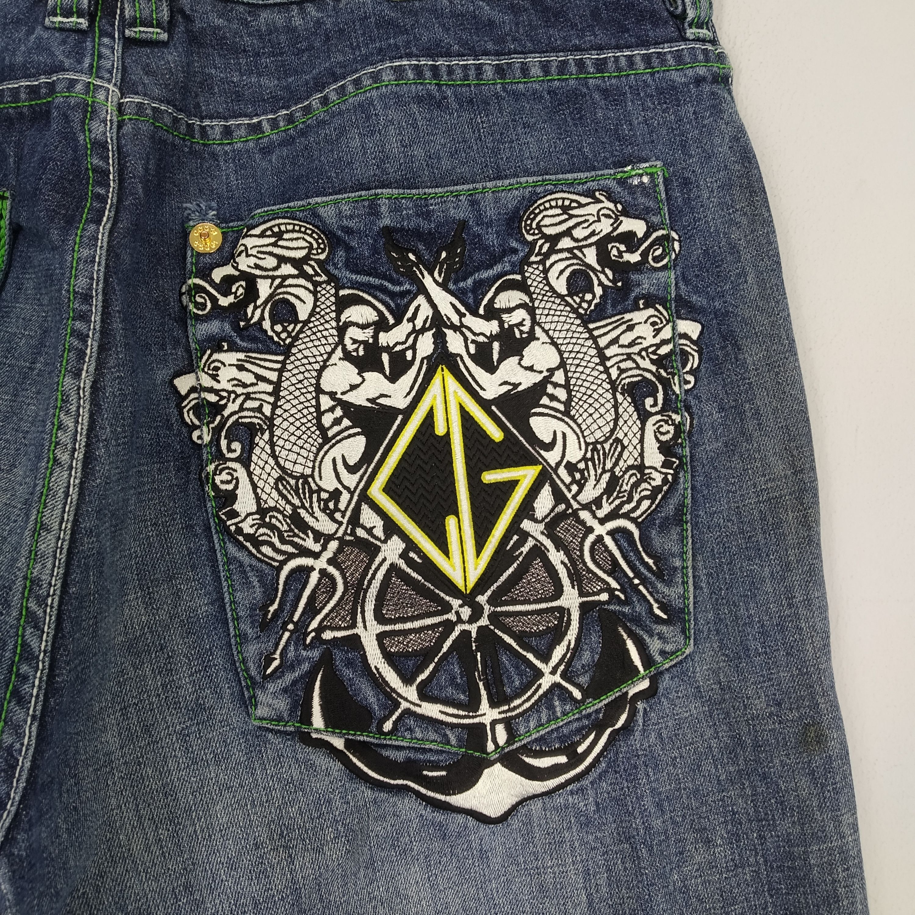 Coogi Vintage Coogi Stonewash Denim Jeans Embroider Logo On Pocket Size US 37 - 11 Thumbnail