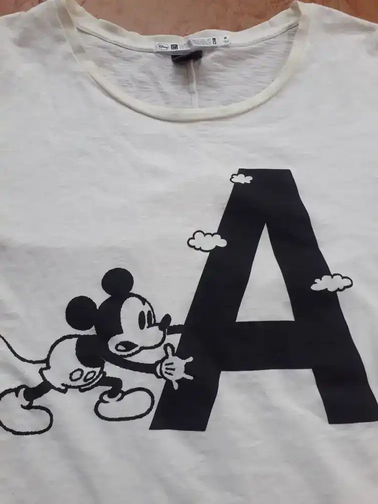Jun Takahashi × Undercover × Uniqlo 💥FINAL DROP💥UNIQLO UNDERCOVER DISNEY SMALL FIT Size M / US 6-8 / IT 42-44 - 10 Thumbnail