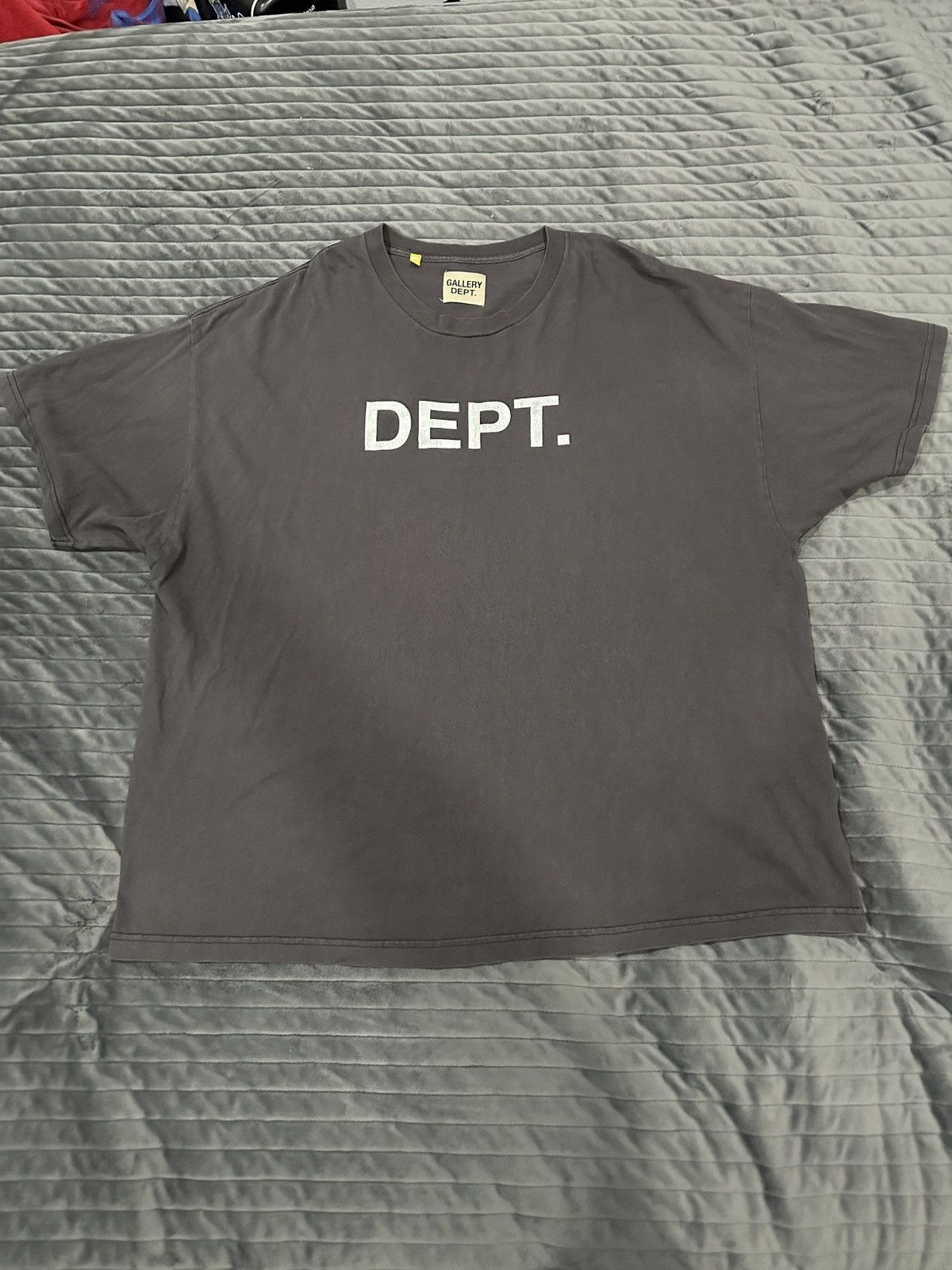Gallery Dept. DEPT. TSHIRT XXL Size US XXL / EU 58 / 5 - 1 Thumbnail