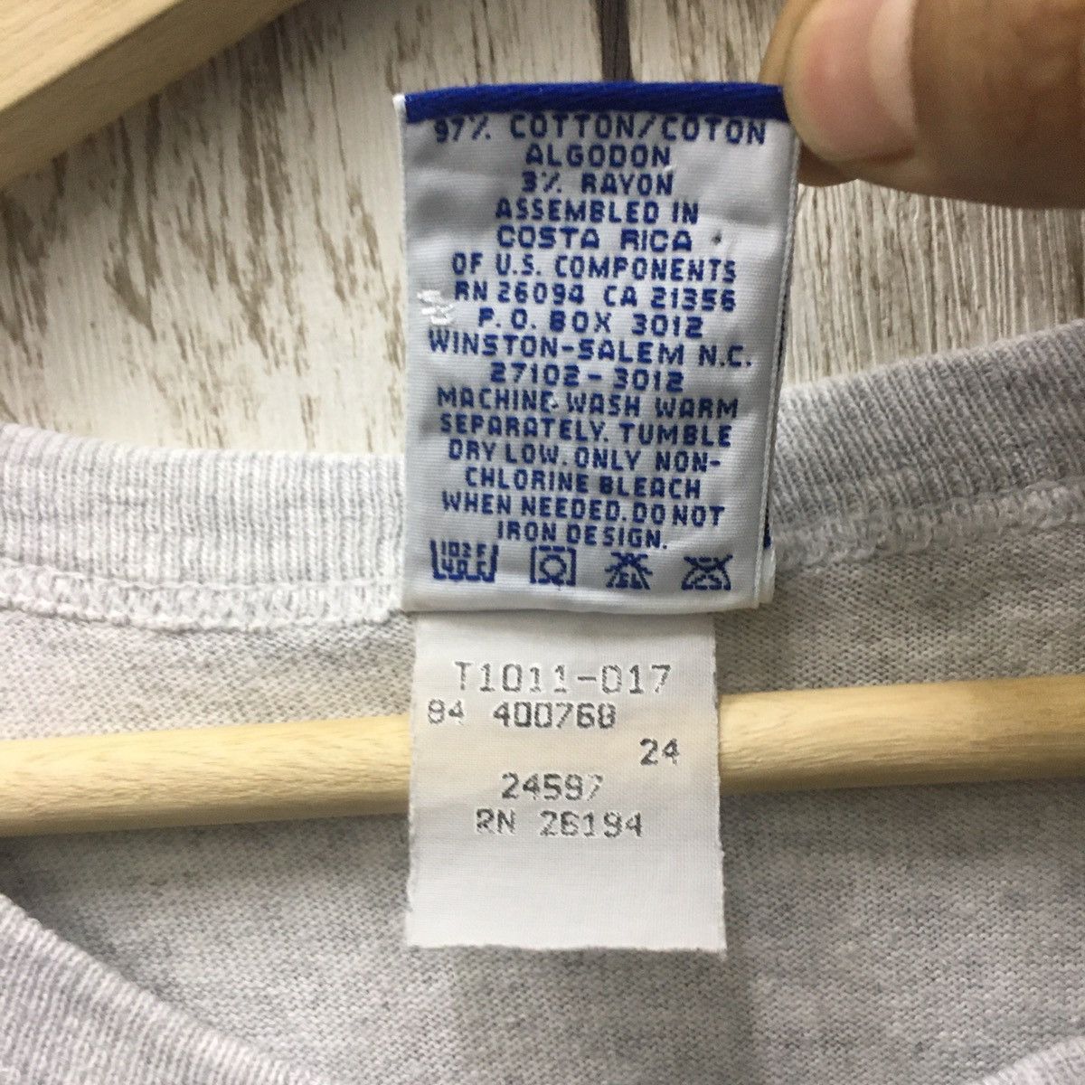Champion × Vintage Rare Vintage 90s Champion x University Yale Bulldogs Tee Size US M / EU 48-50 / 2 - 6 Thumbnail