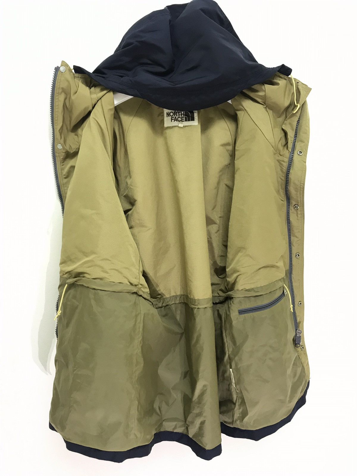 The North Face 🏞 Vtg Nylon Mountain Parka The North Face Navy Blue 46🟩 Size US L / EU 52-54 / 3 - 8 Thumbnail