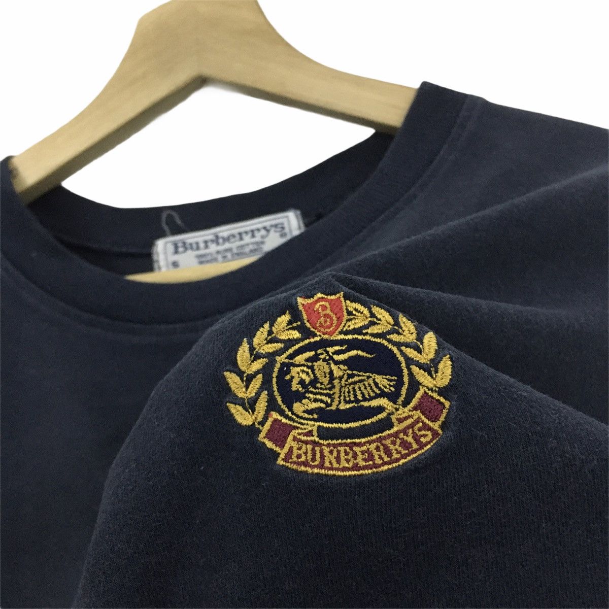 Burberry × Vintage Rare Vintage BURBERRYS Medium Logo Embroidery Tee Size US L / EU 52-54 / 3 - 8 Thumbnail