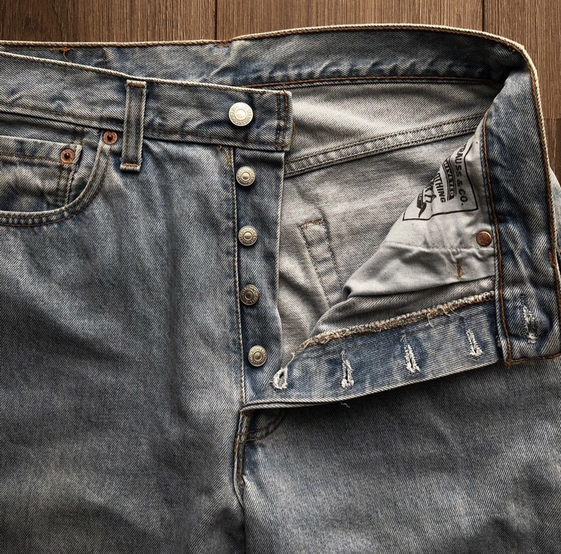 Levi's × Vintage Stunning Vintage Classic Levis Strauss 510 white denim jeans Size US 31 - 3 Thumbnail