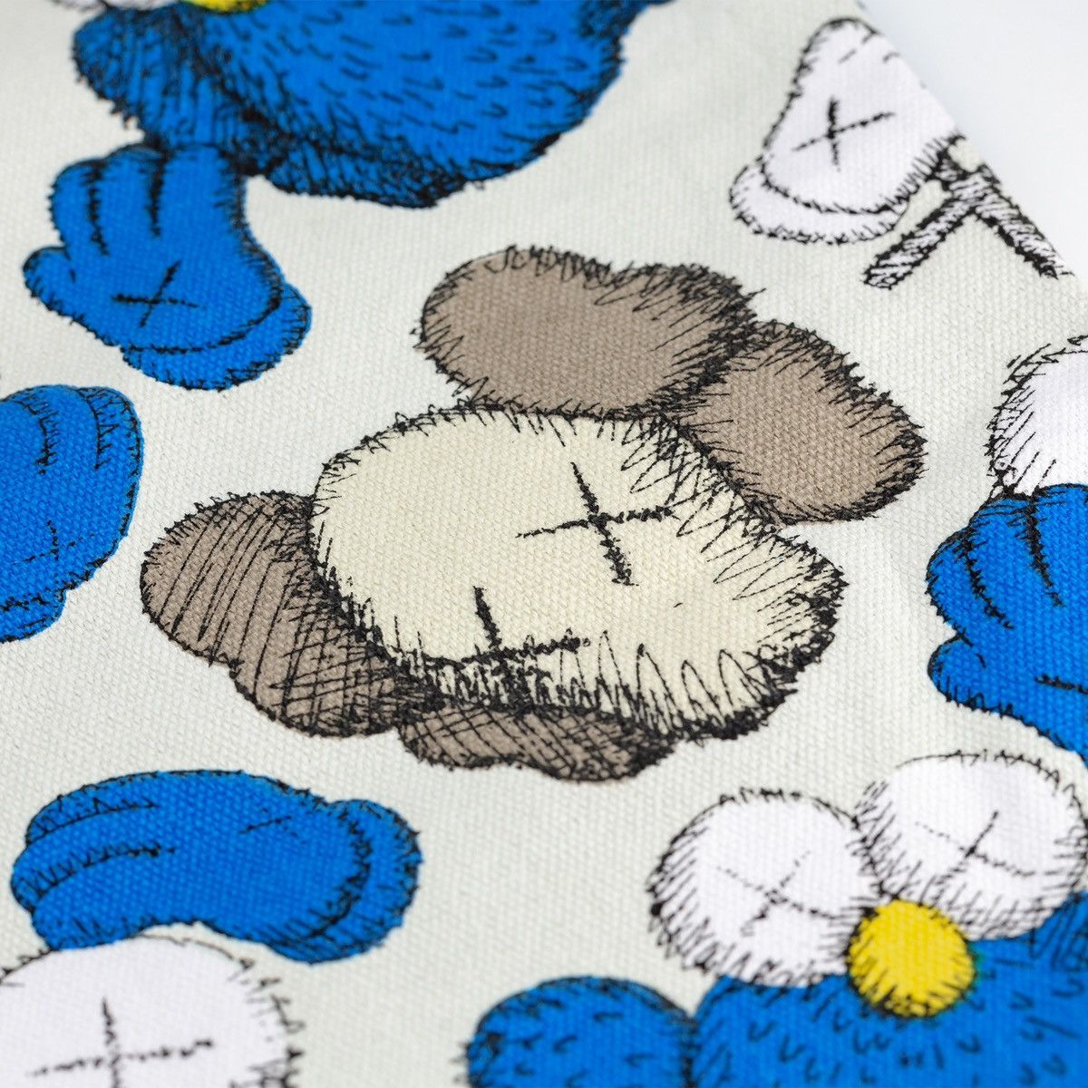 Kaws Kaws Seeing/Watching Pattern IFS tote bag Kaws holiday Size ONE SIZE - 8 Thumbnail
