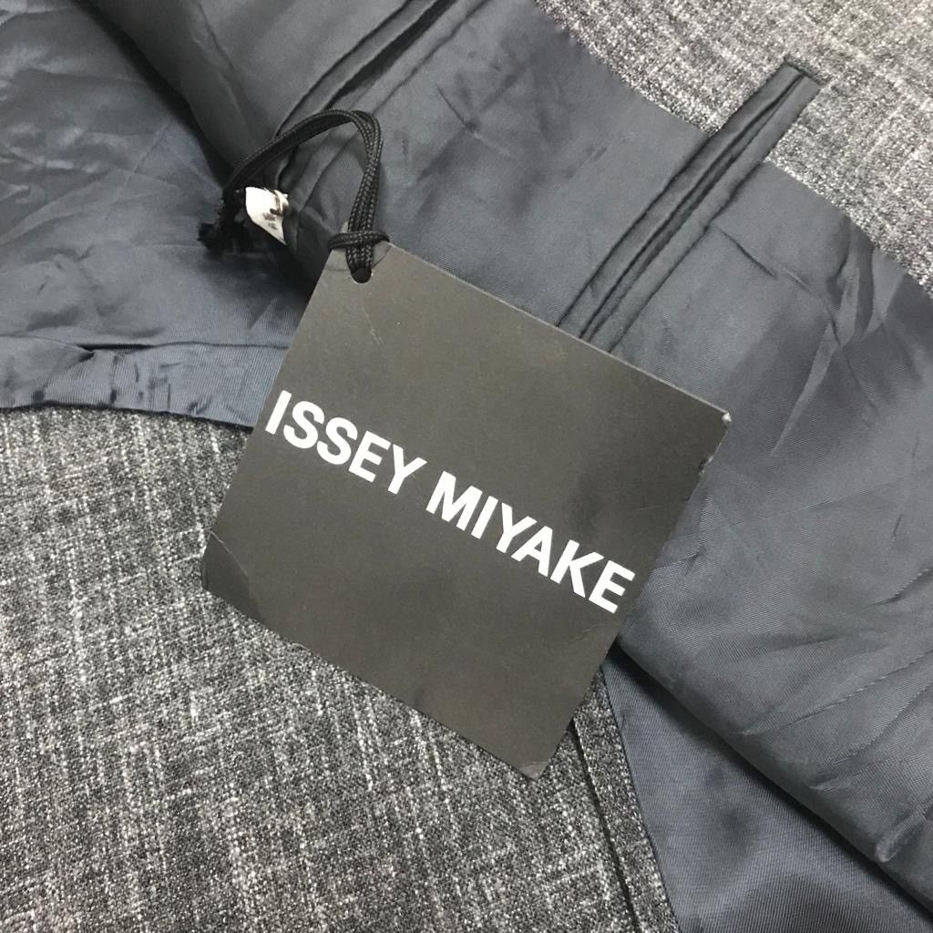 Issey Miyake 💥STEALS💥 🔥New with tag🔥 Issey miyake jacket Size US M / EU 48-50 / 2 - 9 Thumbnail